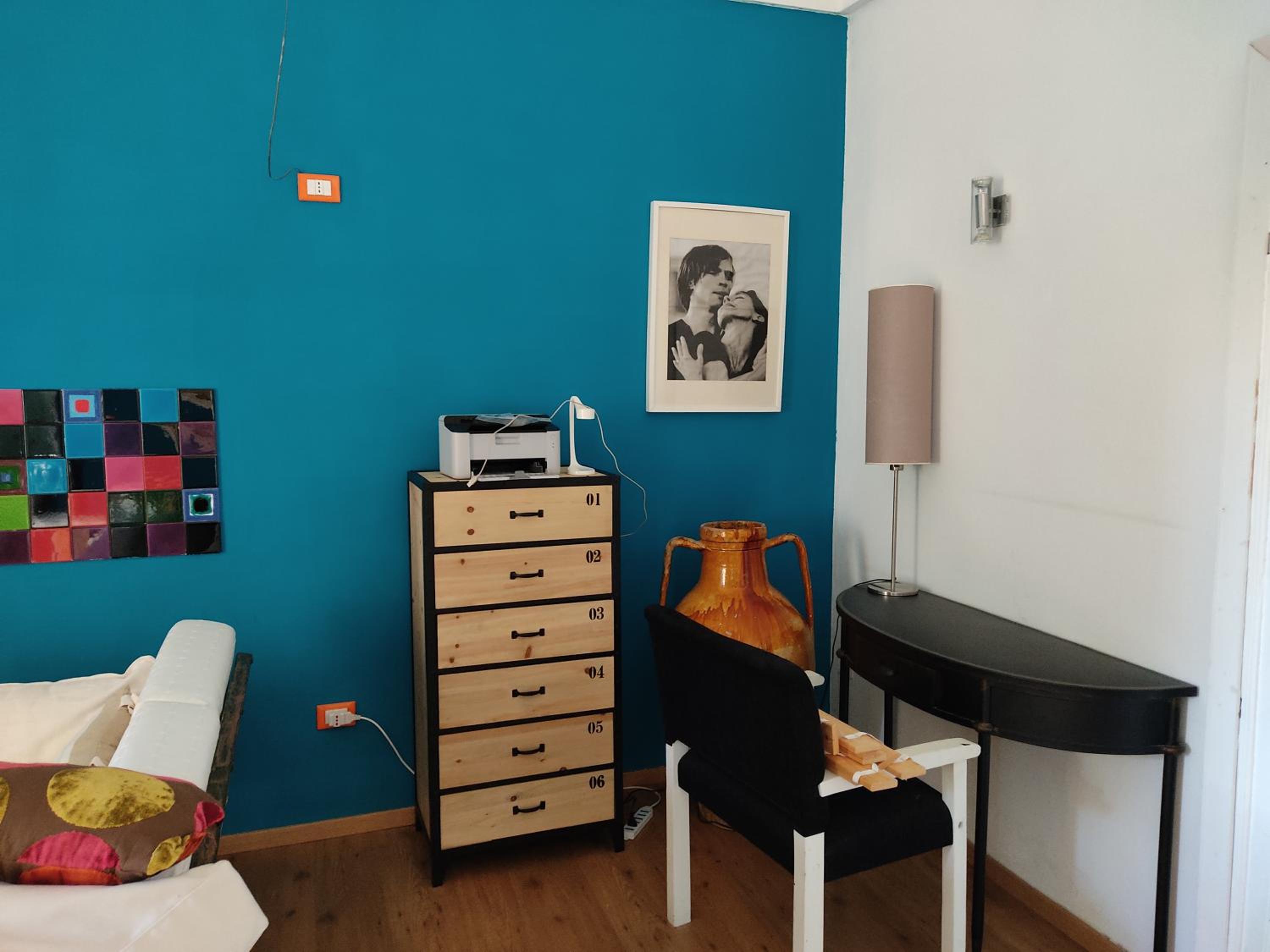 Apartment with Balcony photo 2