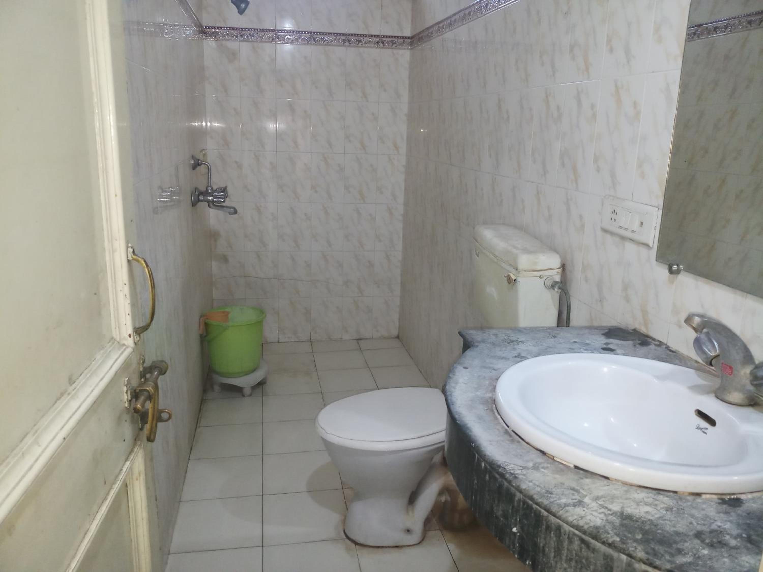 Small Double Room photo 2
