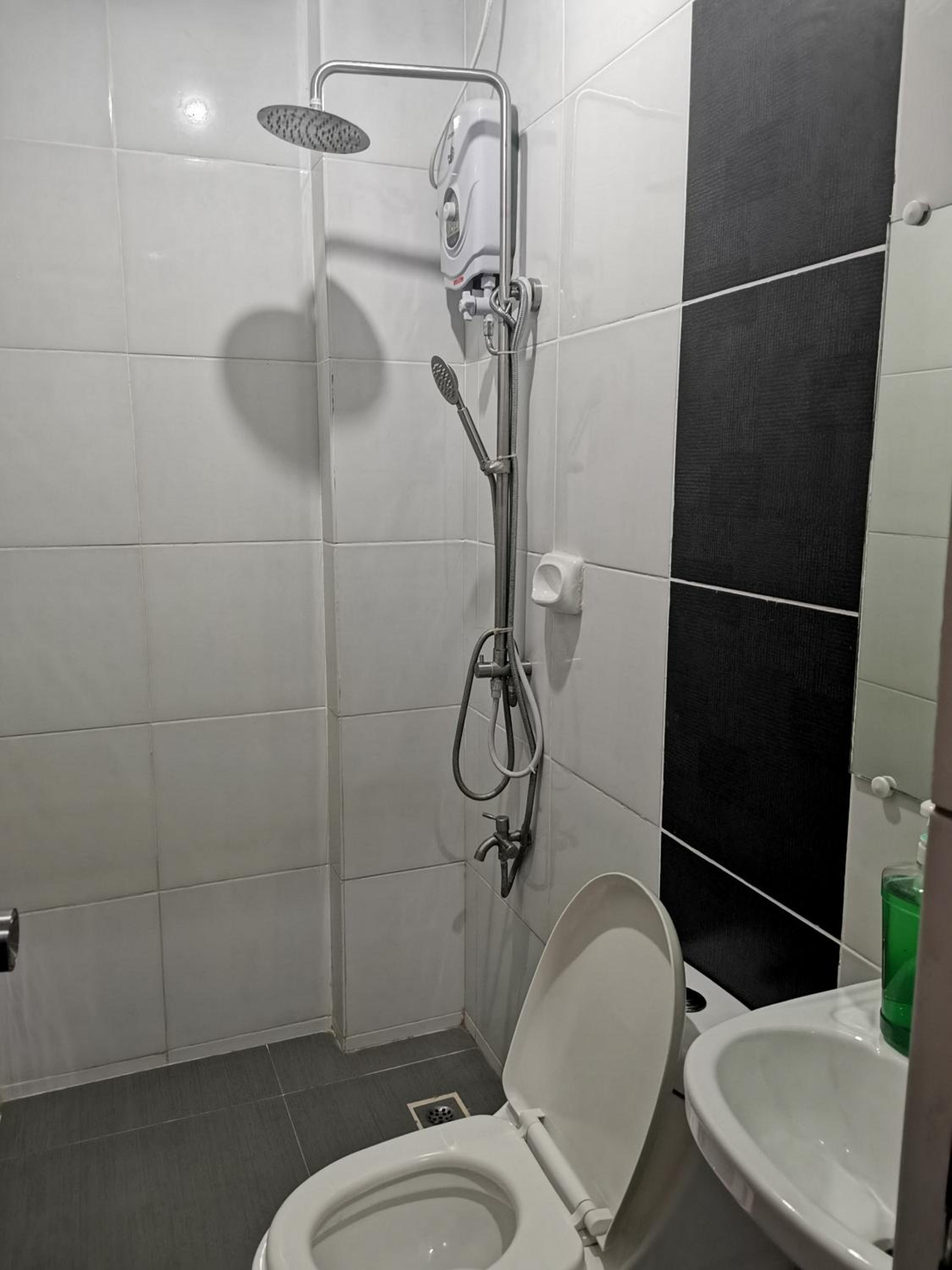 Standard Double Room - Photo 6