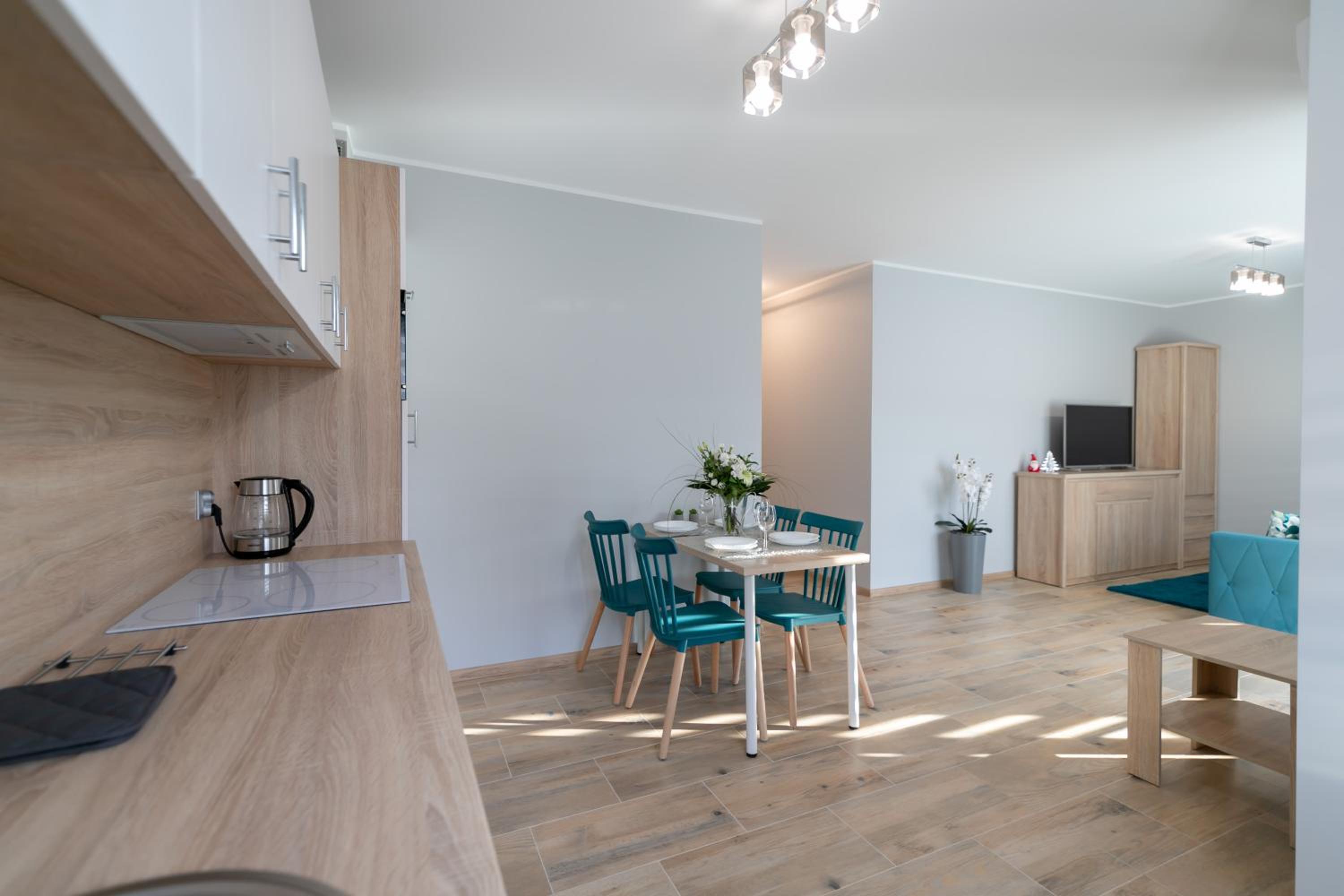 One-Bedroom Apartment - Photo 13