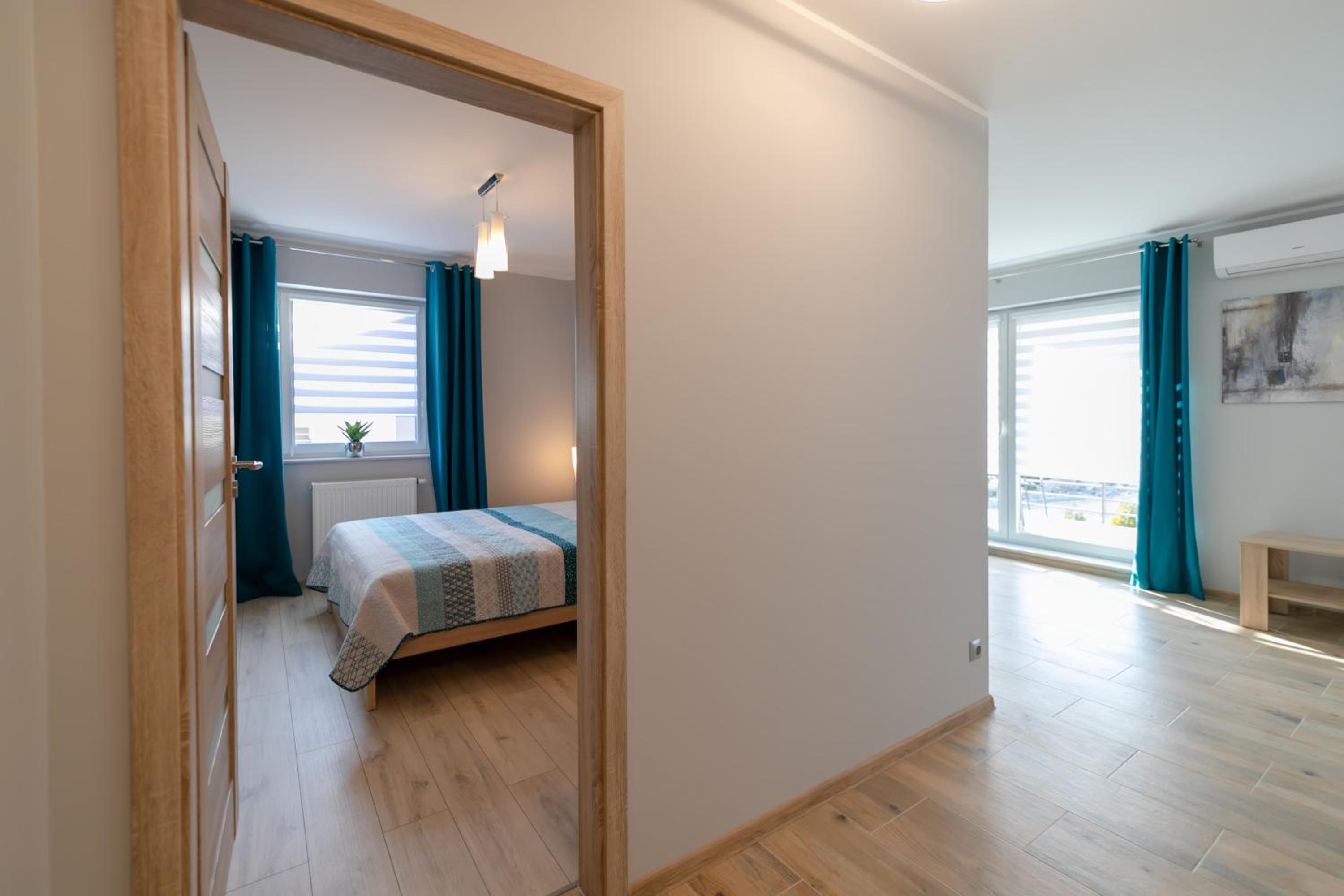 One-Bedroom Apartment - Photo 17