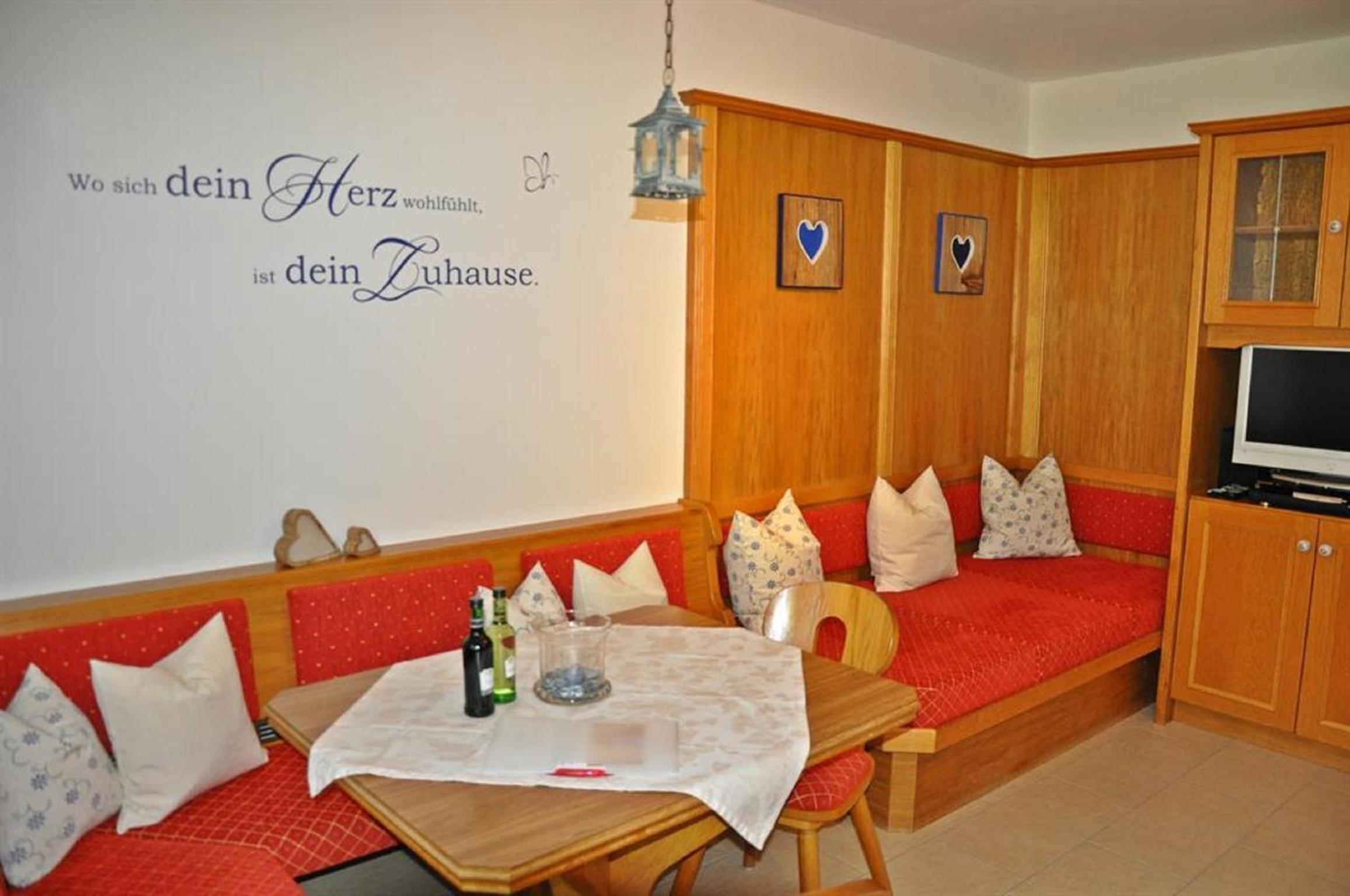 Apartment photo 1