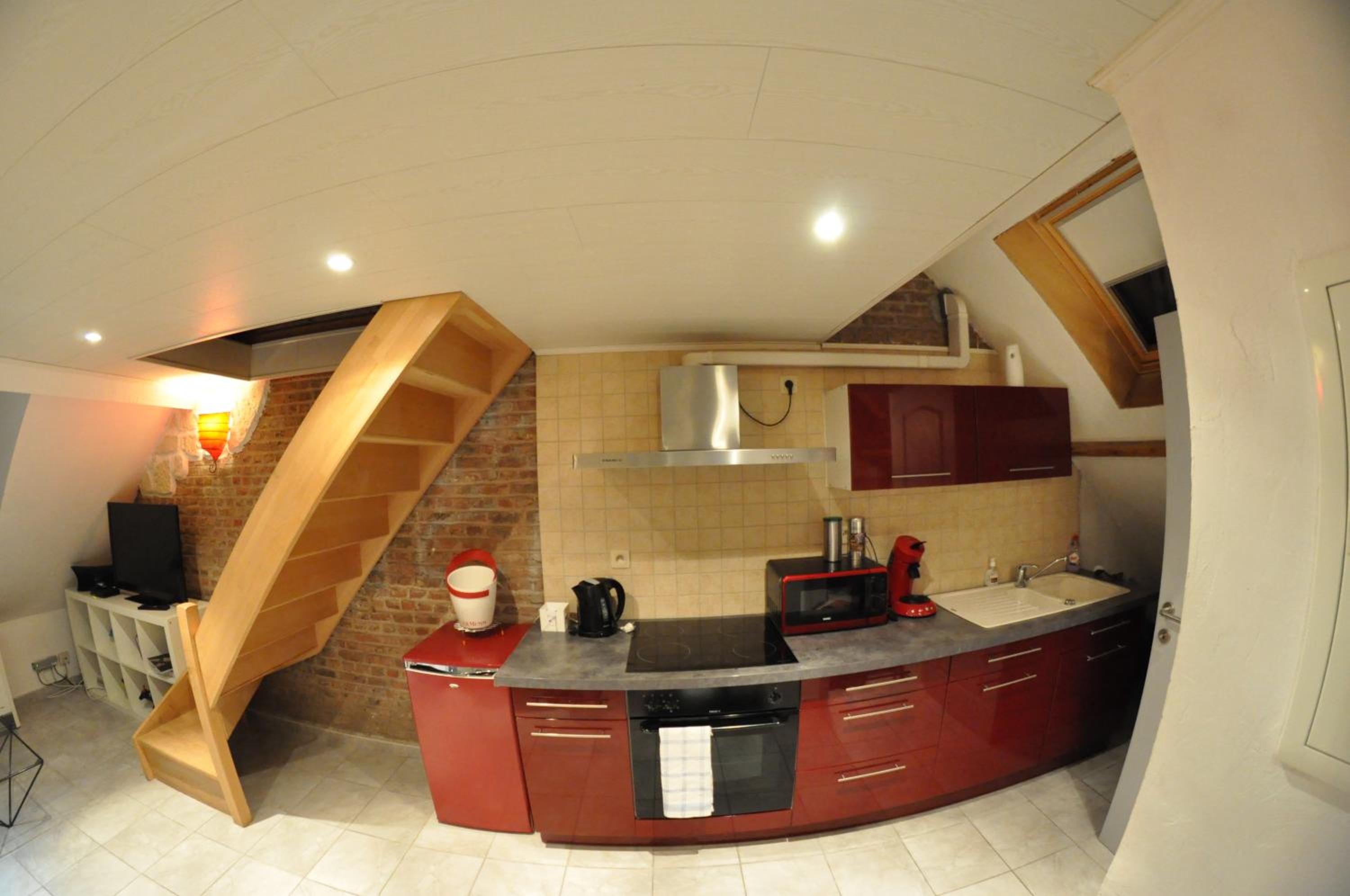 Standard Studio with Shower photo 1