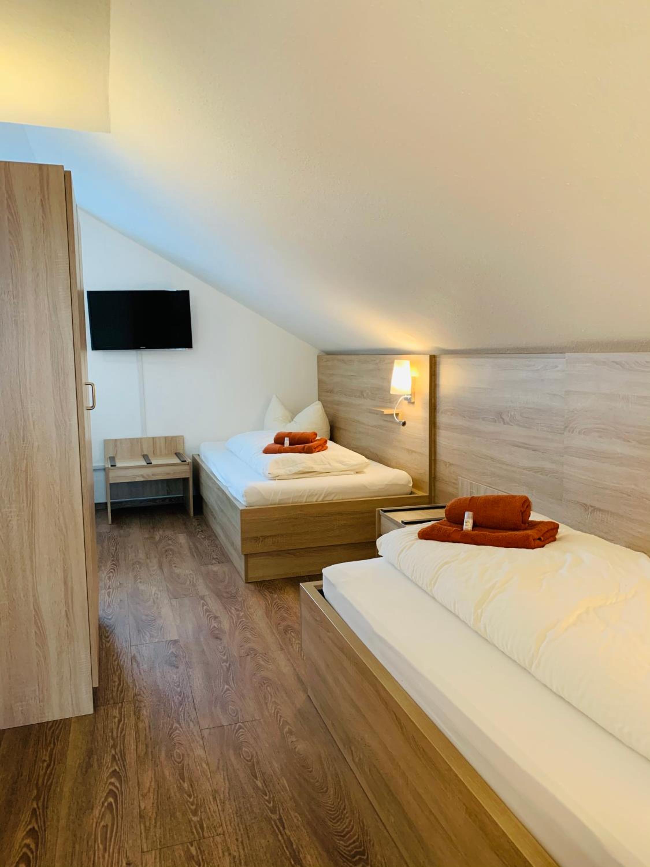 Triple Room - Photo 3