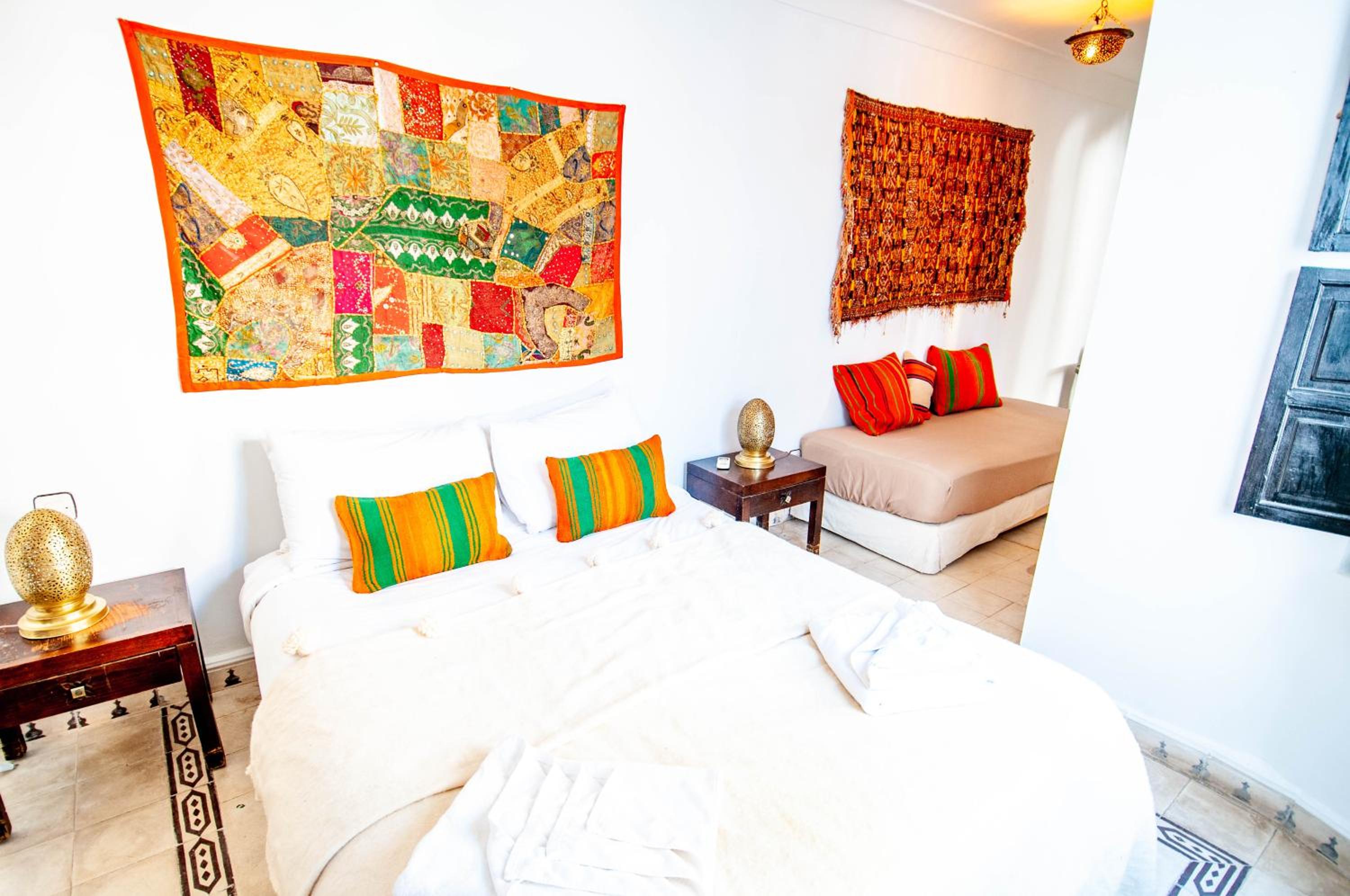 Double or Triple Room with Private Bathroom - Photo 1