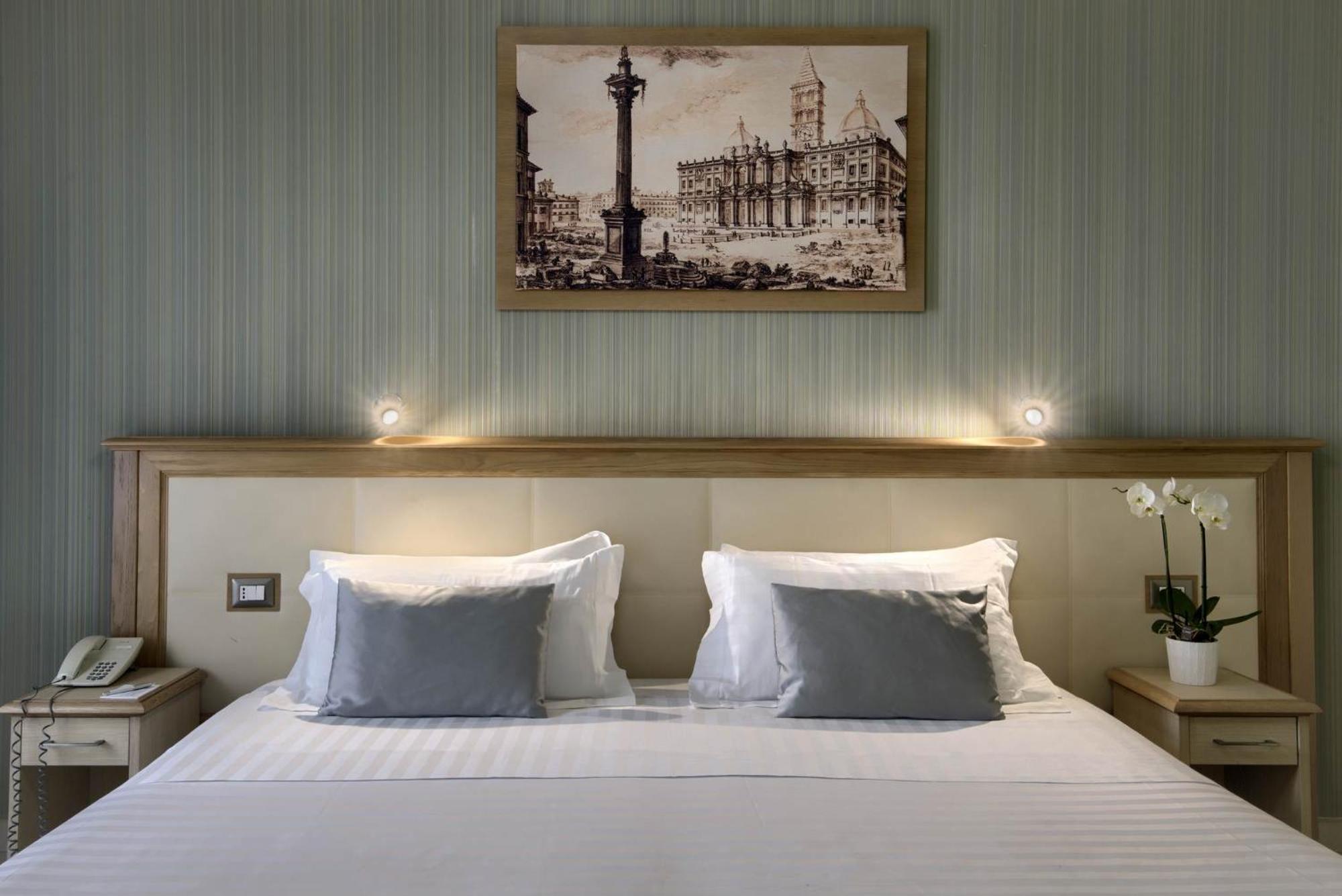 Double or Twin Room photo 1