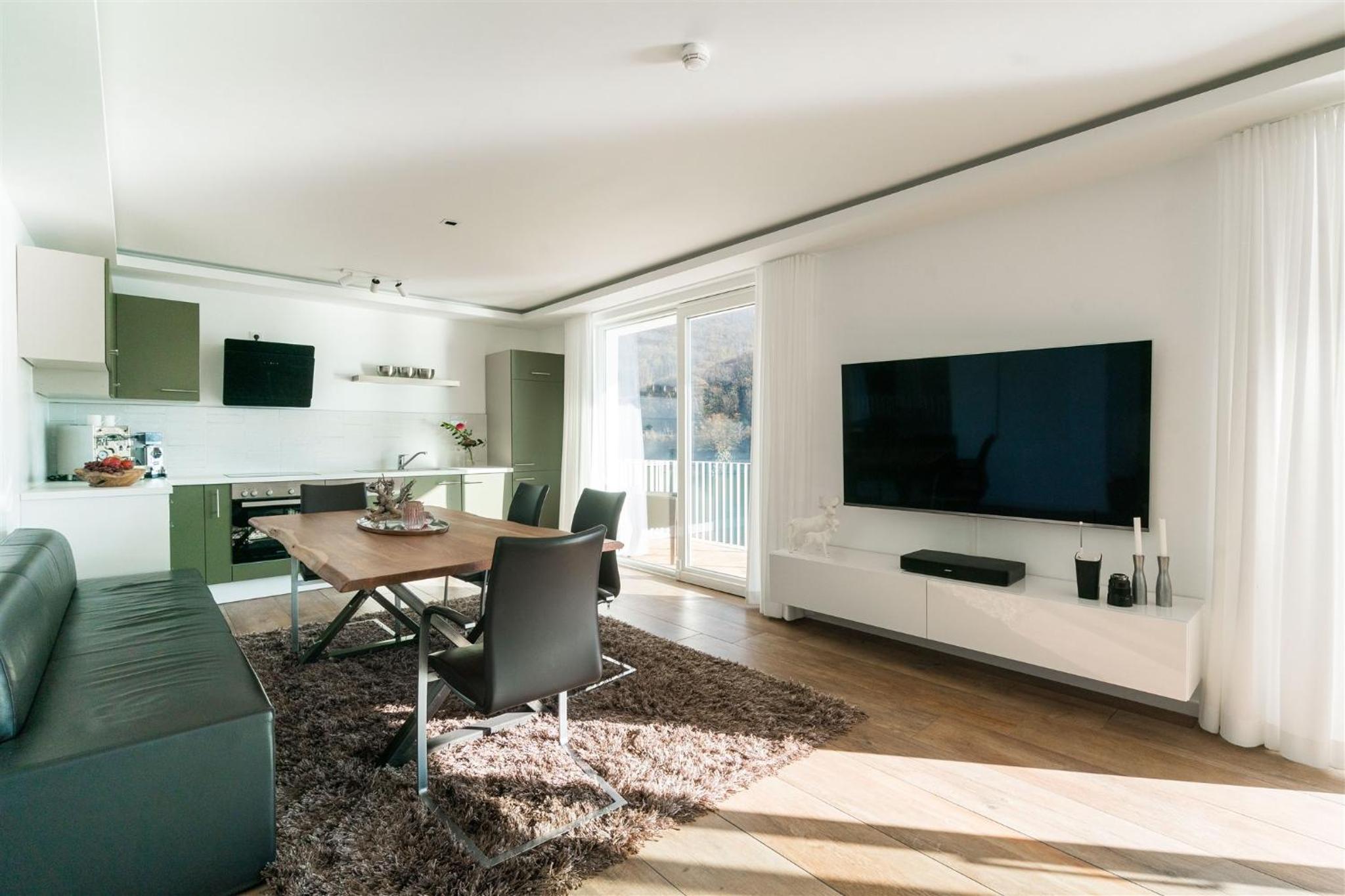 Apartment with Lake View photo 1
