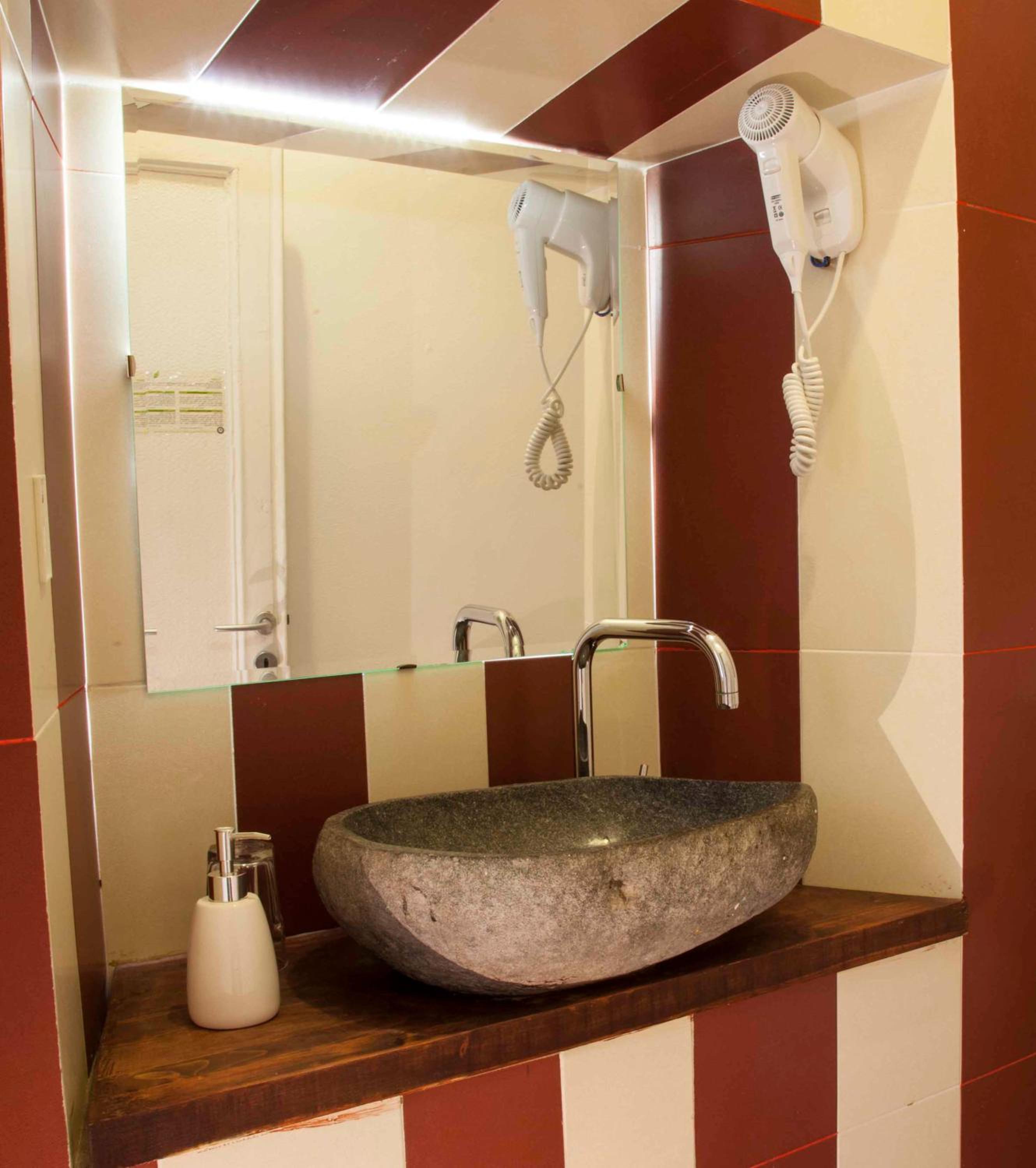 Triple Room - Photo 2