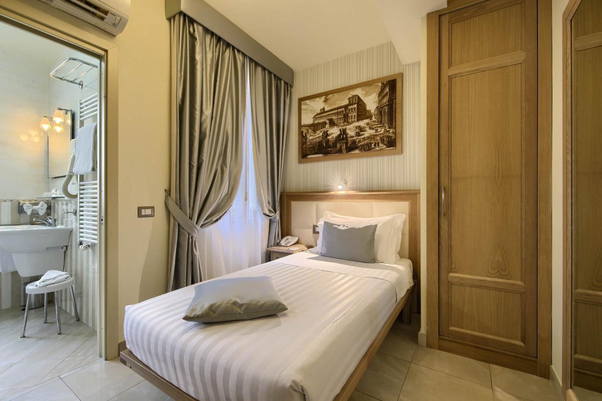 Standard Single Room photo 1