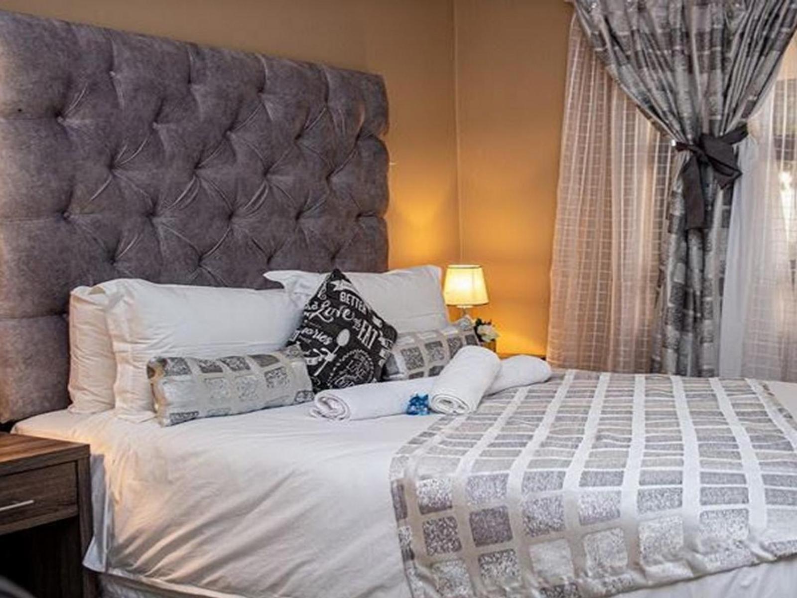 Standard Queen Room - Photo 5