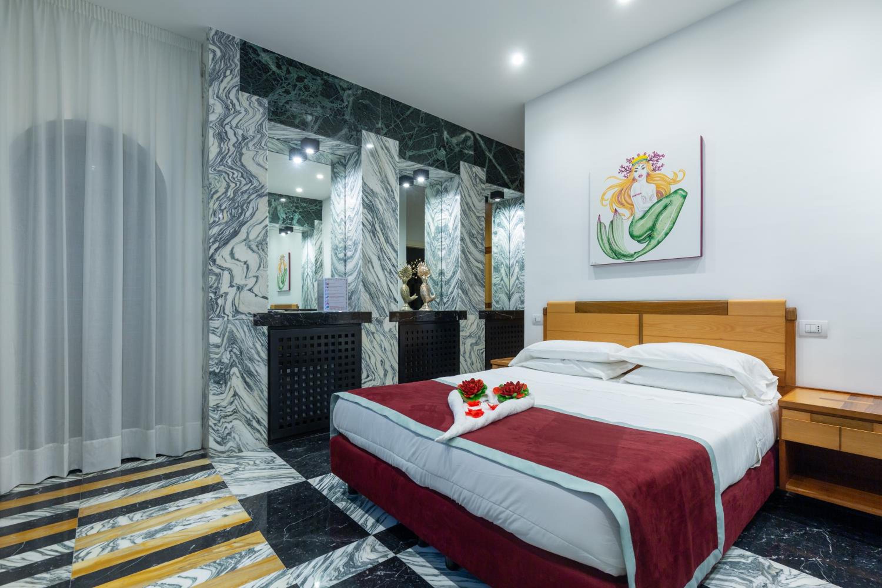 Deluxe Double Room with Sea View