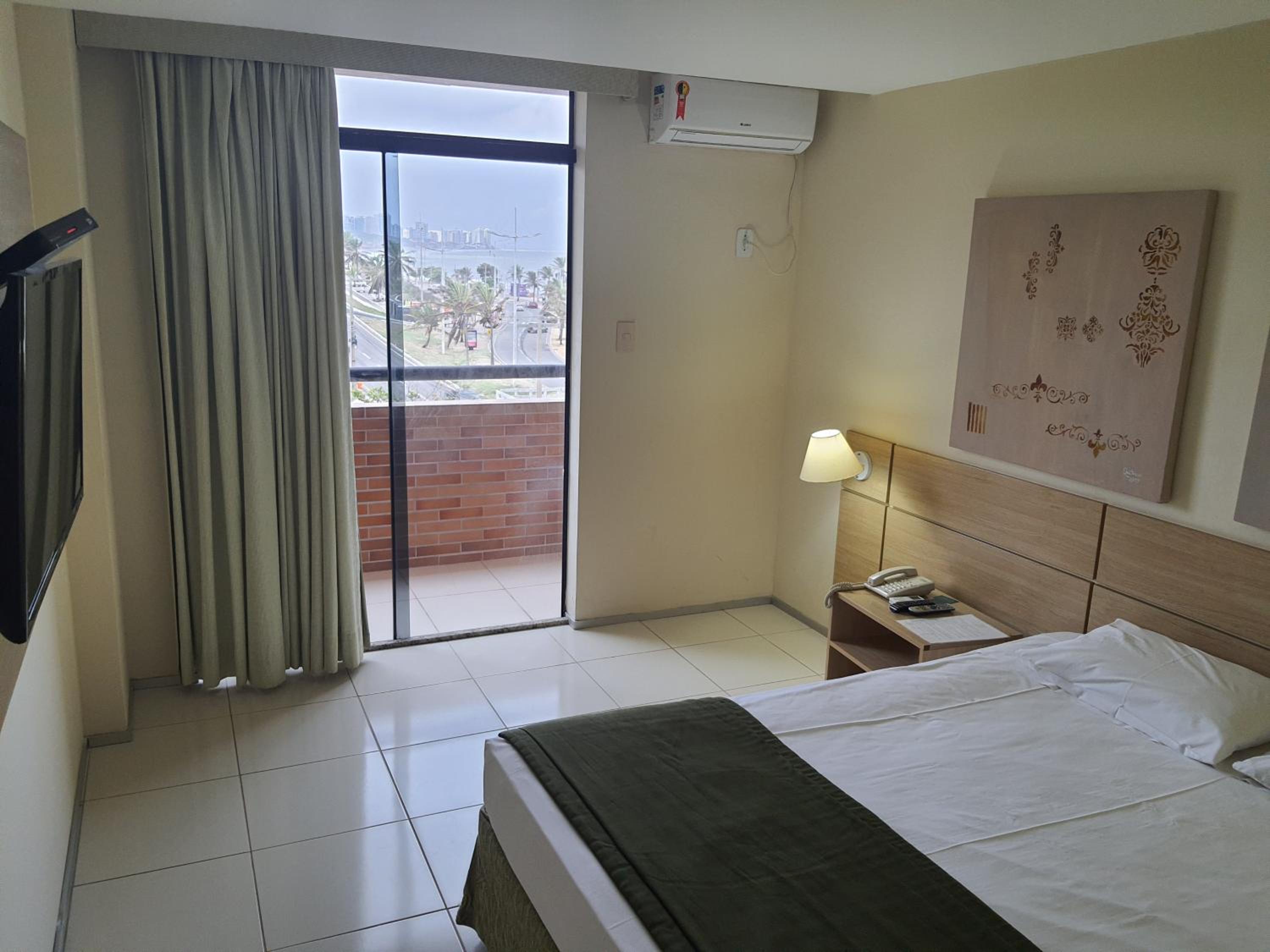 Deluxe Double Room with Side Sea View photo 1