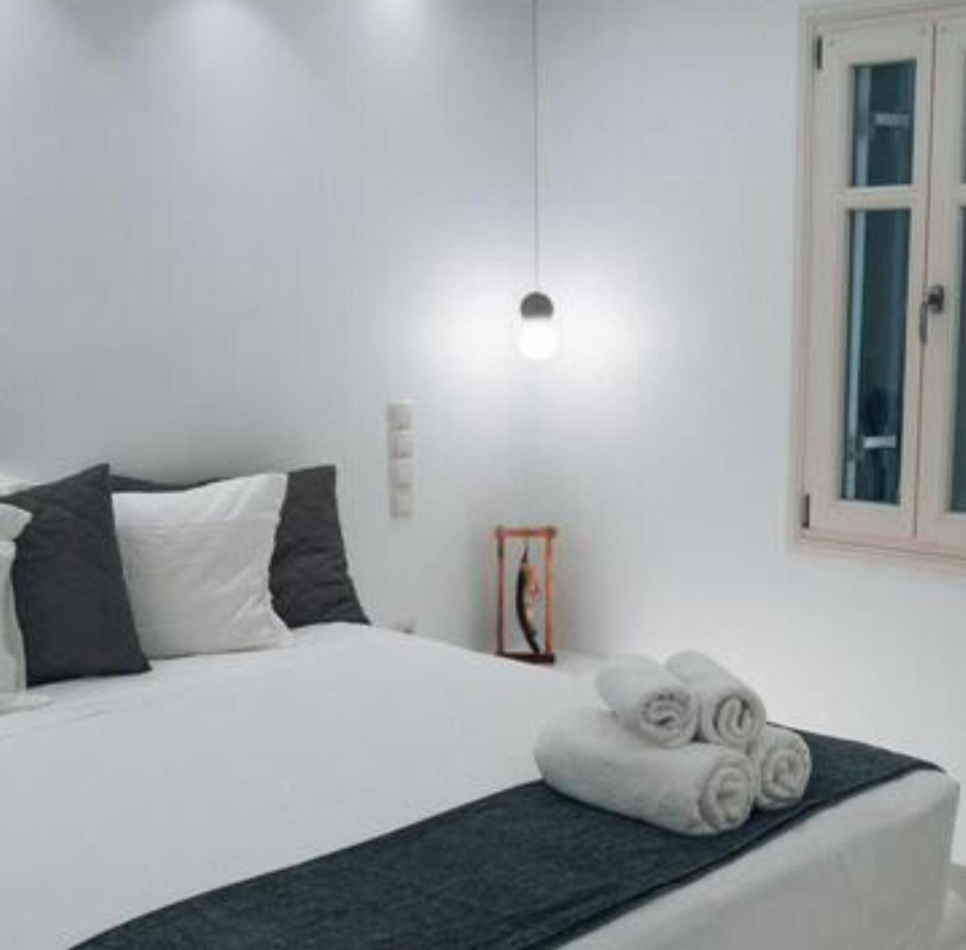 Economy Double Room photo 2