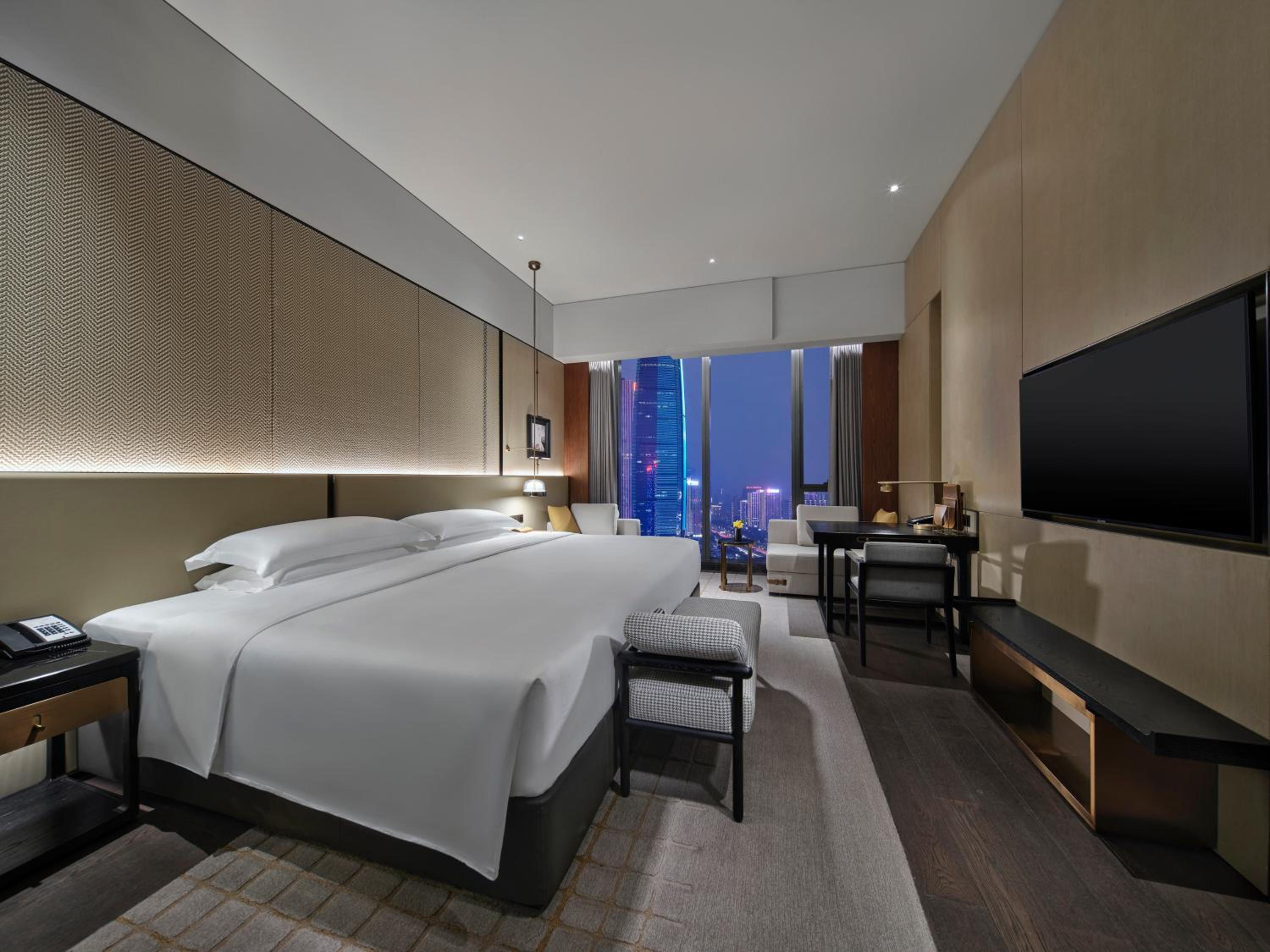 Premium Room - Photo 5