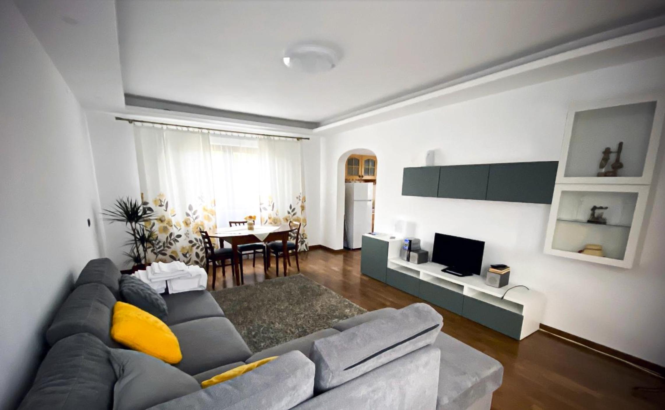 Two-Bedroom House photo 3
