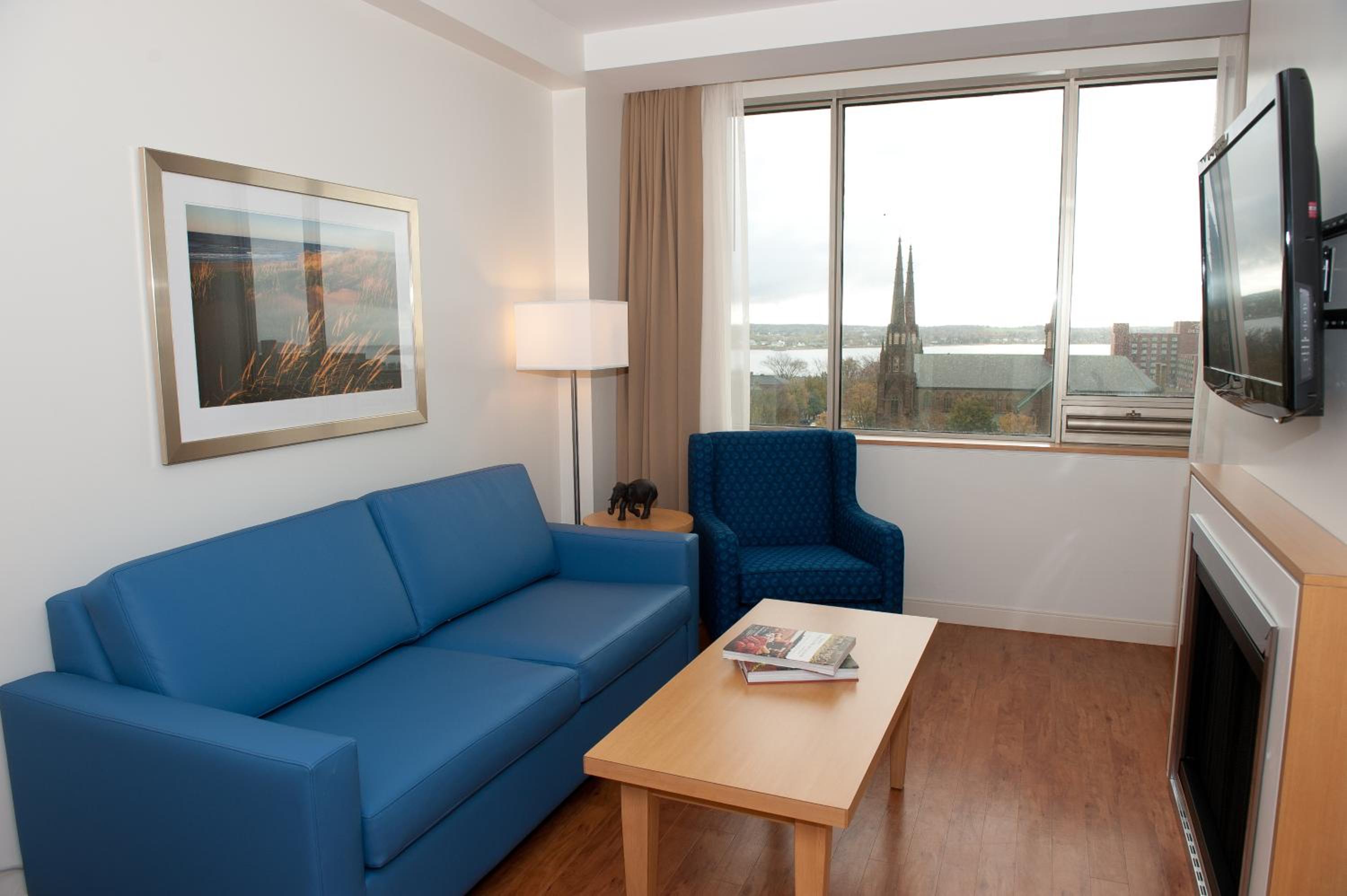 King Suite - Photo 3