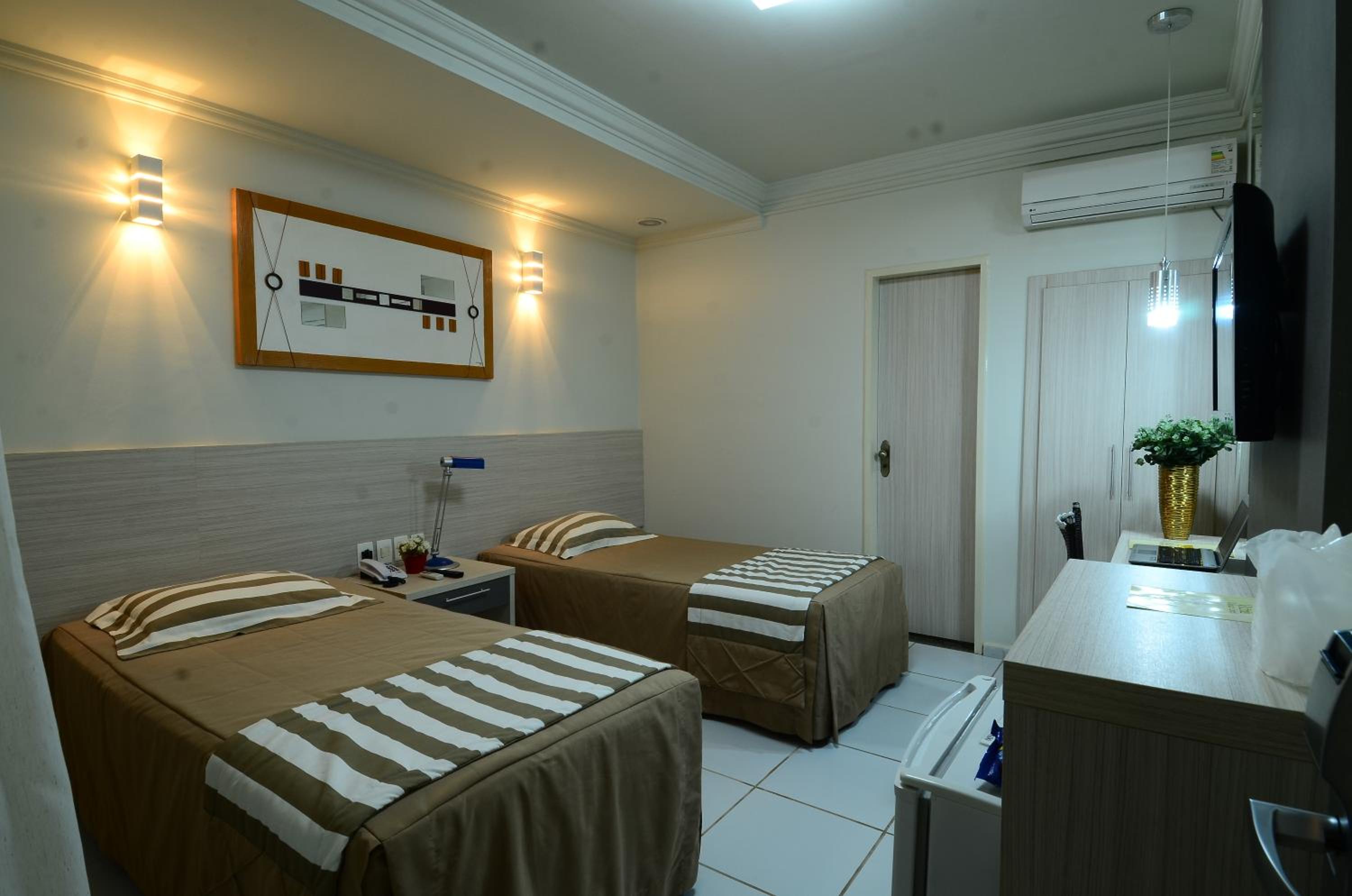 Deluxe Single Room photo 3