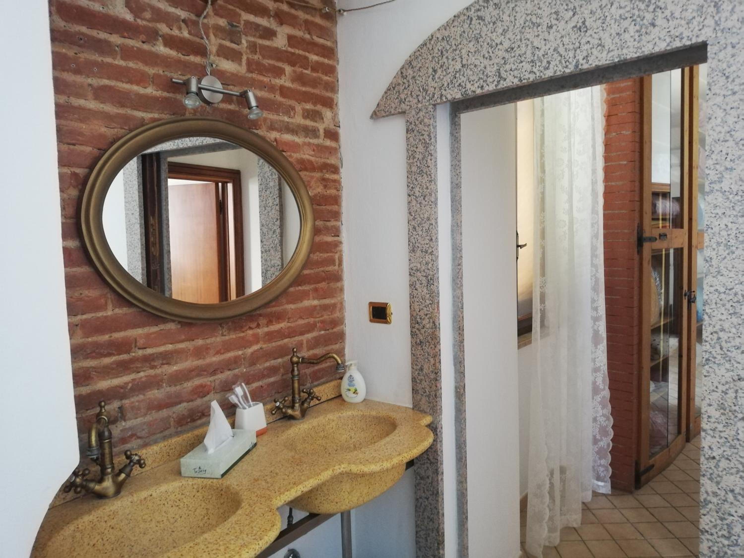 Two-Bedroom House photo 2