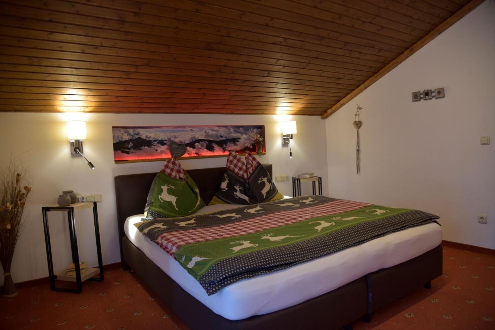 One-Bedroom Apartment with Balcony