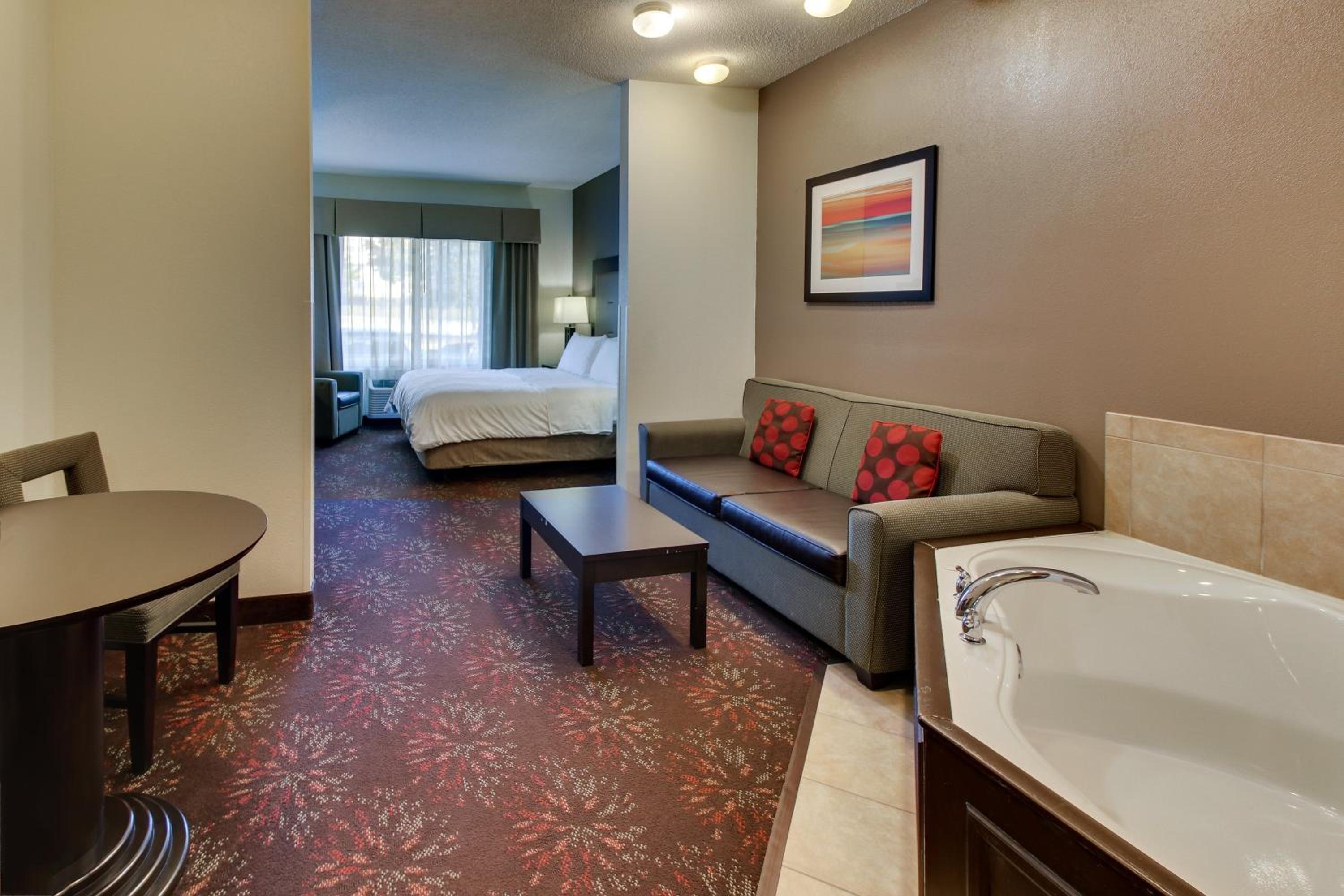 King Suite - Photo 9