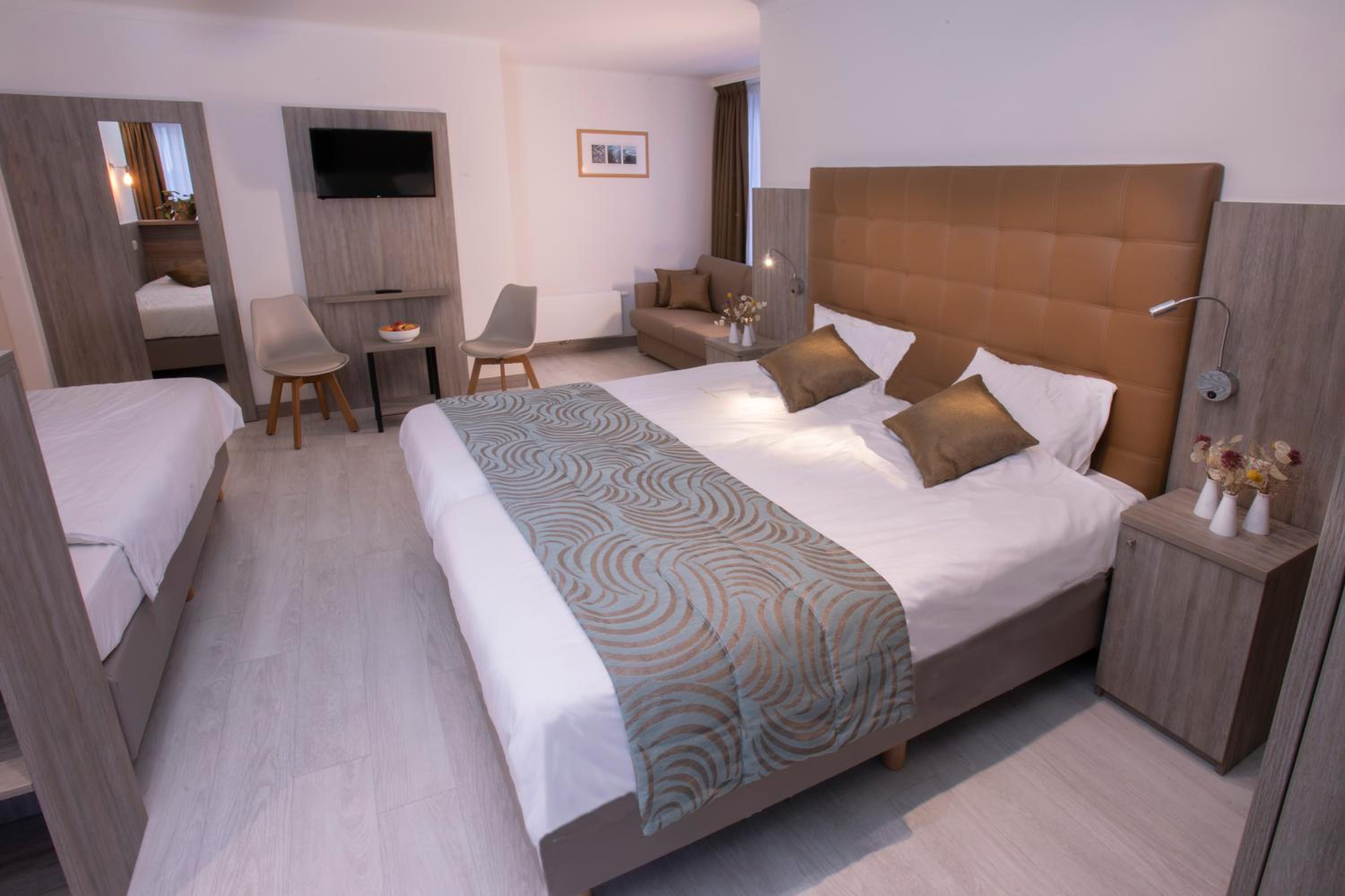 Quadruple Room photo 3