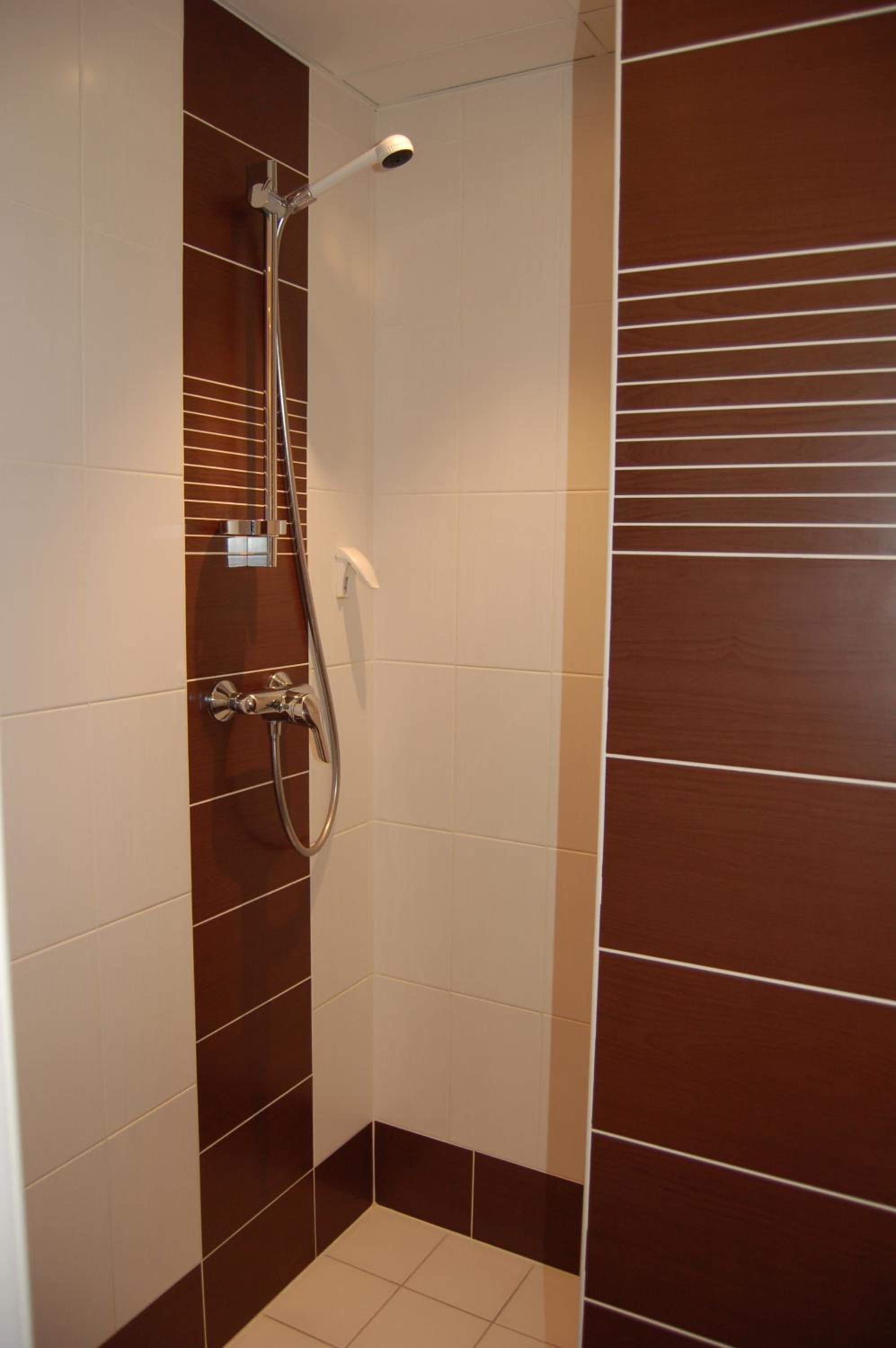 Comfort Quadruple Room - Photo 4