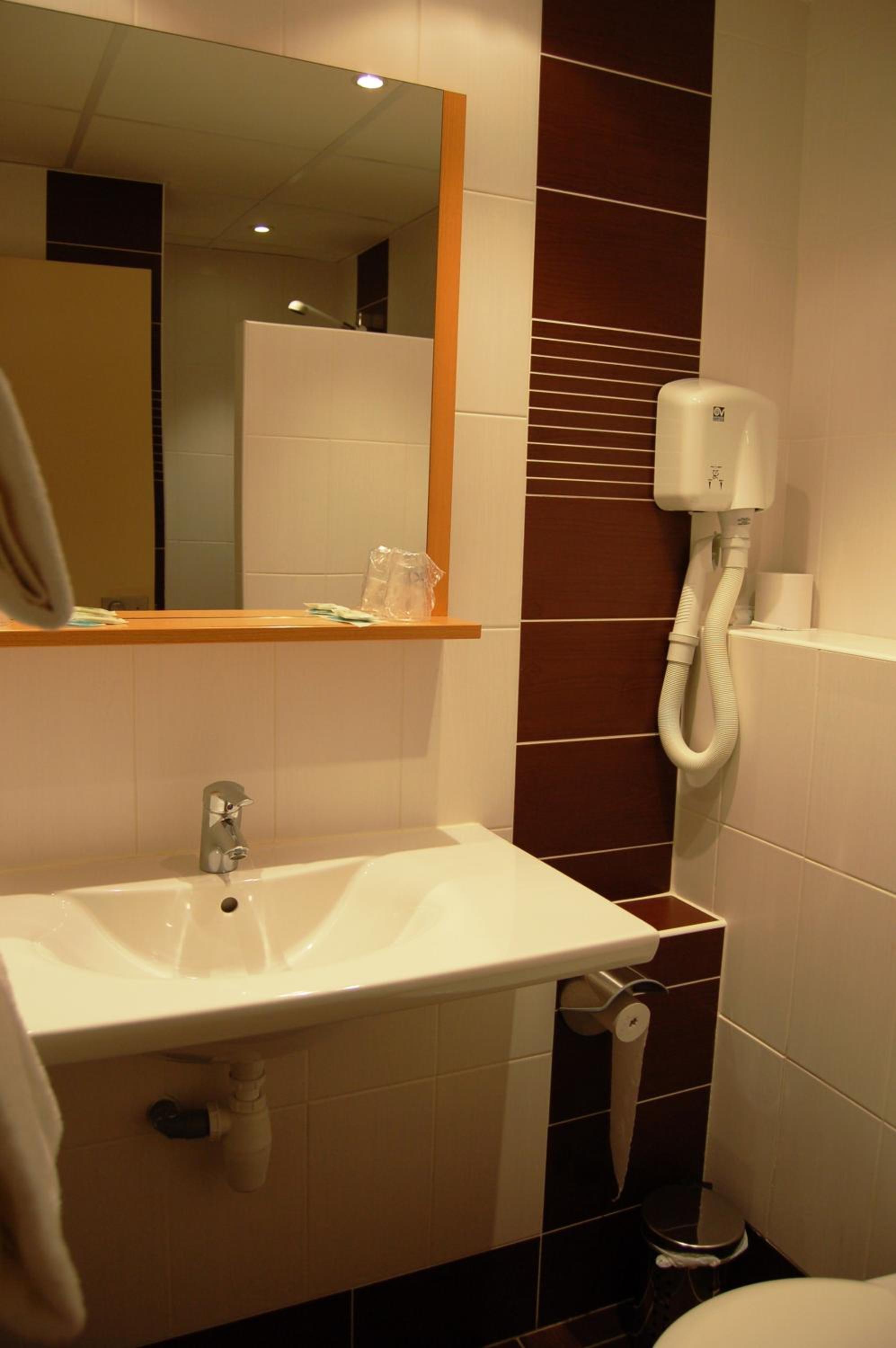 Comfort Triple Room - Photo 5