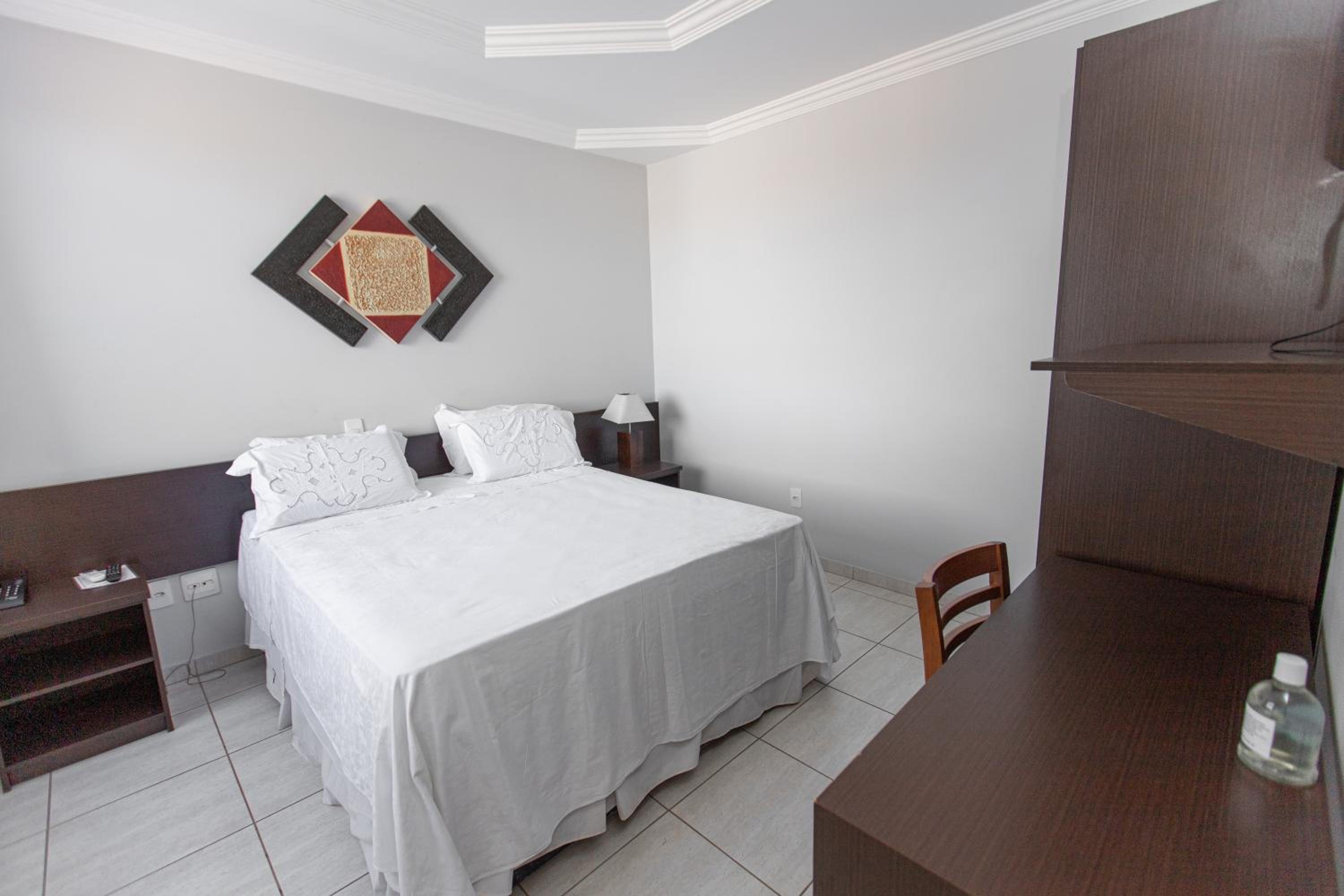 Deluxe Double Room with Bath photo 3