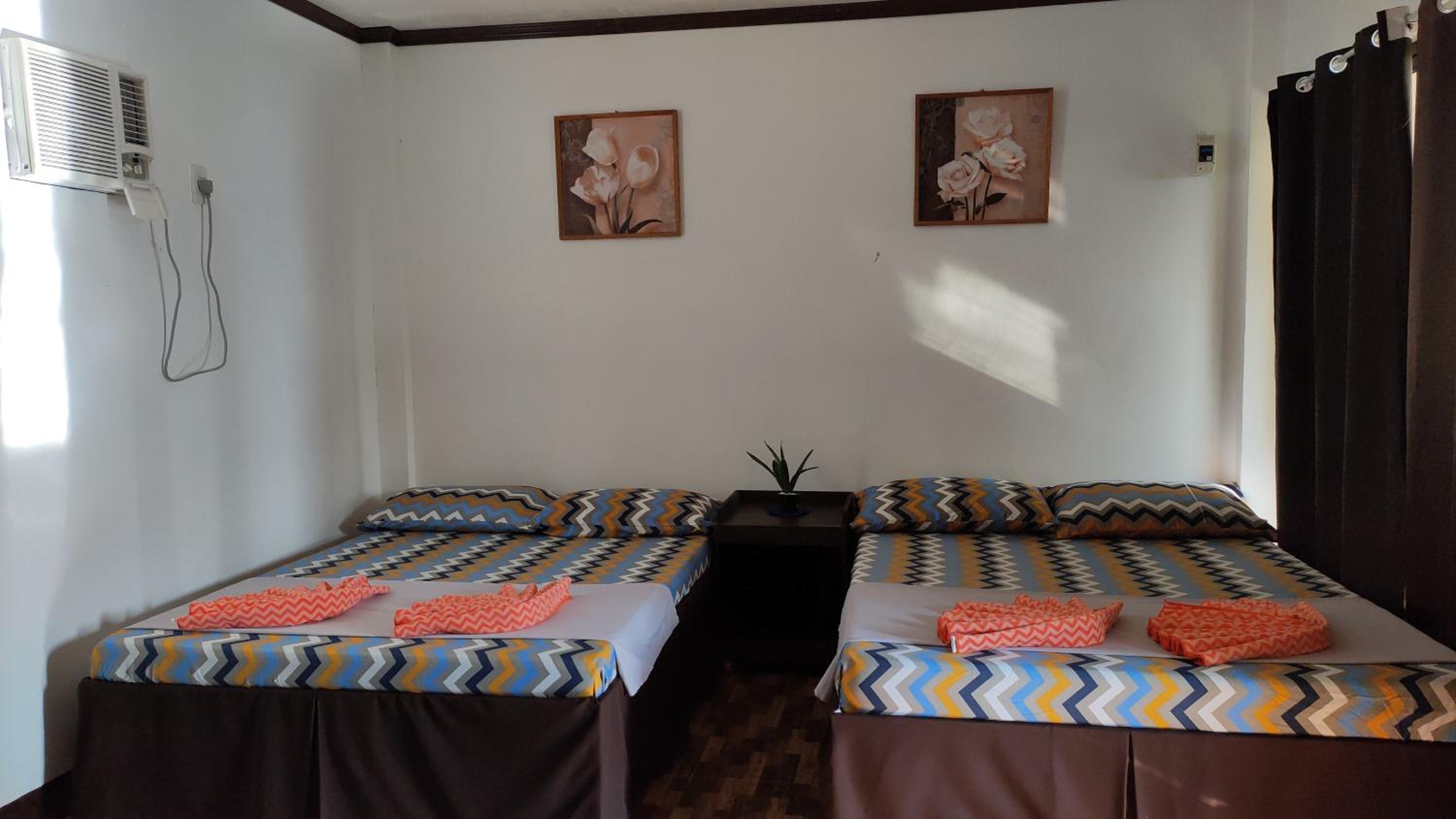 Family Room with Balcony - Photo 3