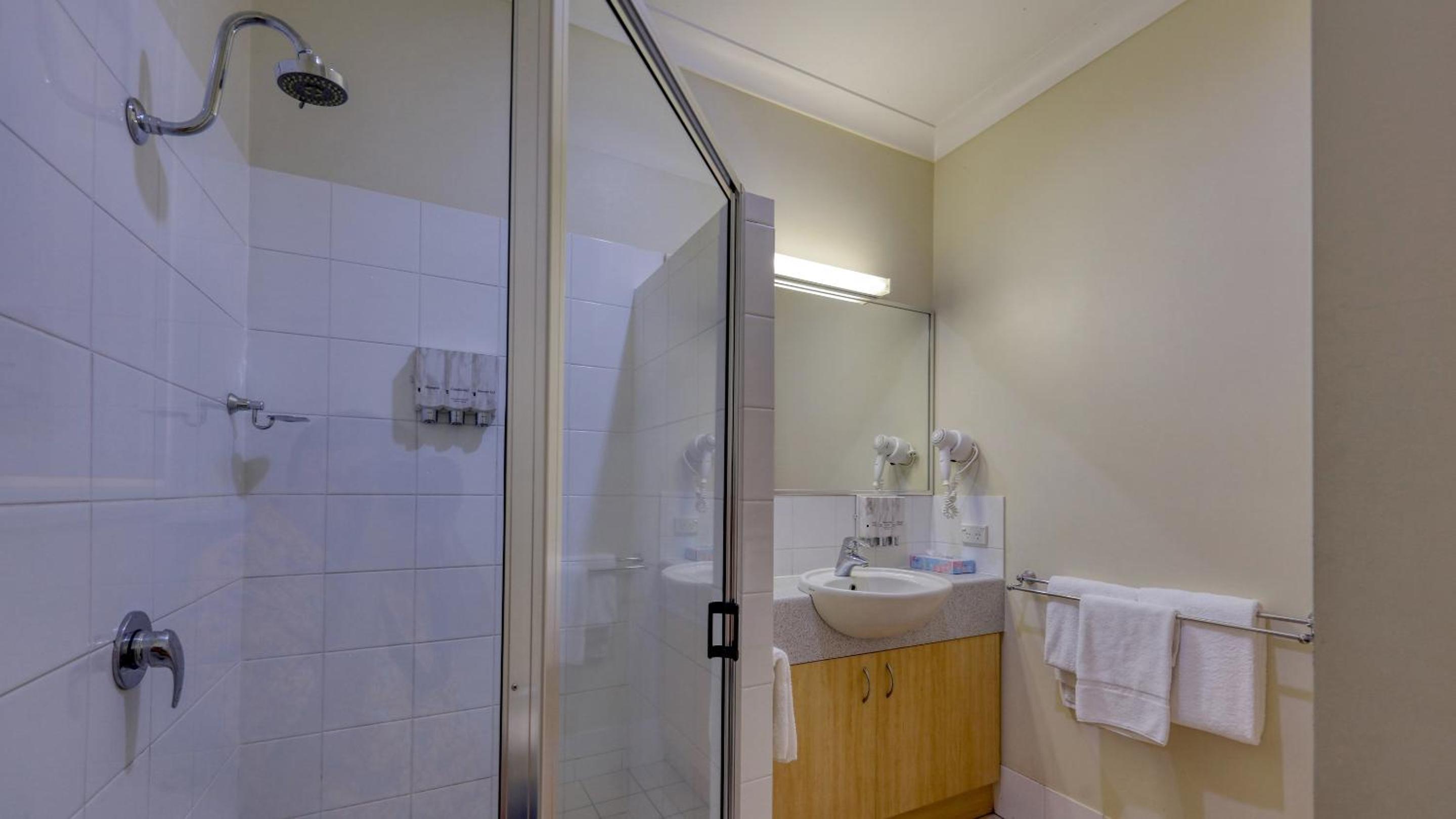 Deluxe Queen Room photo 2