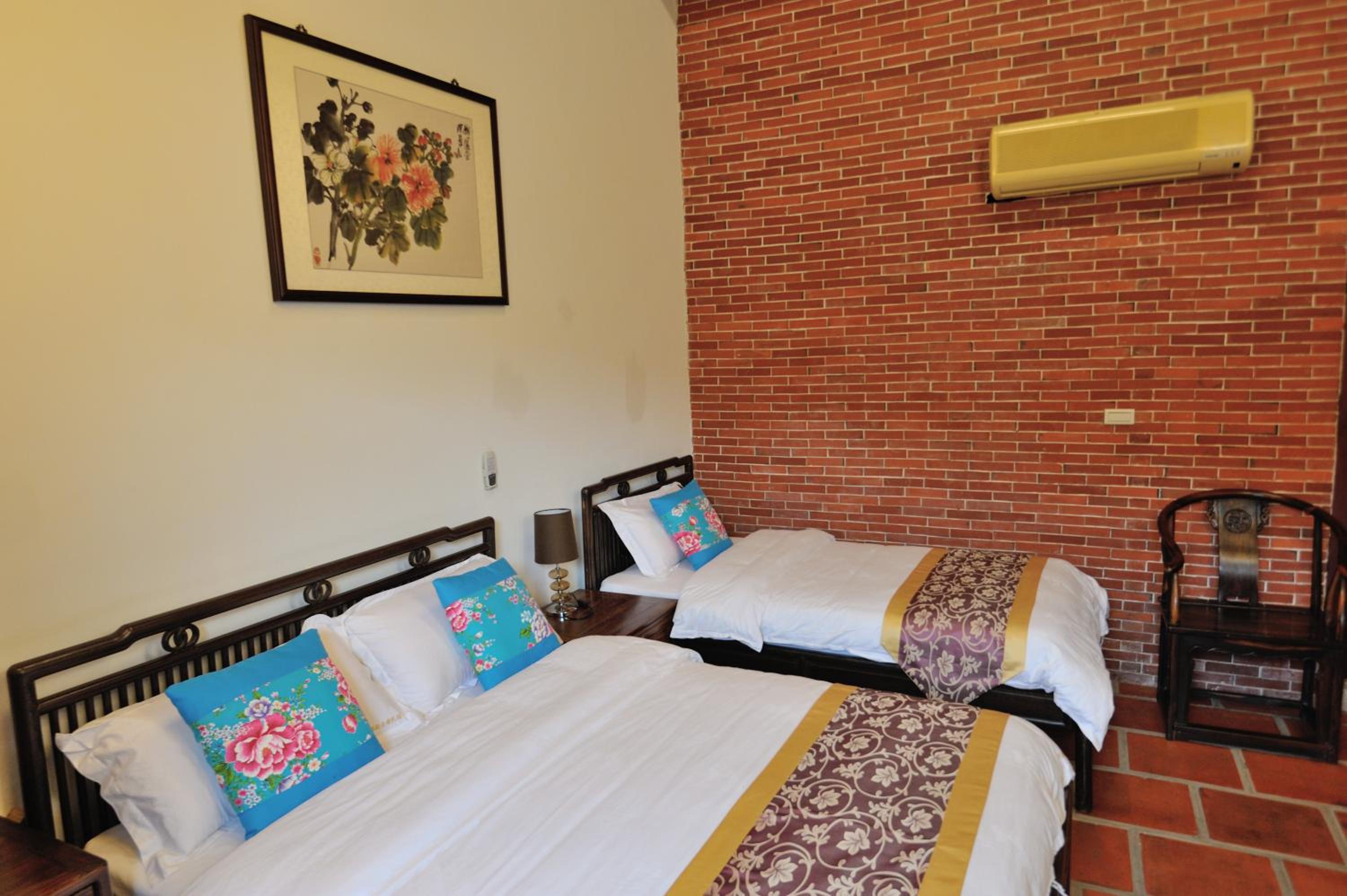 Triple Room with Private Bathroom