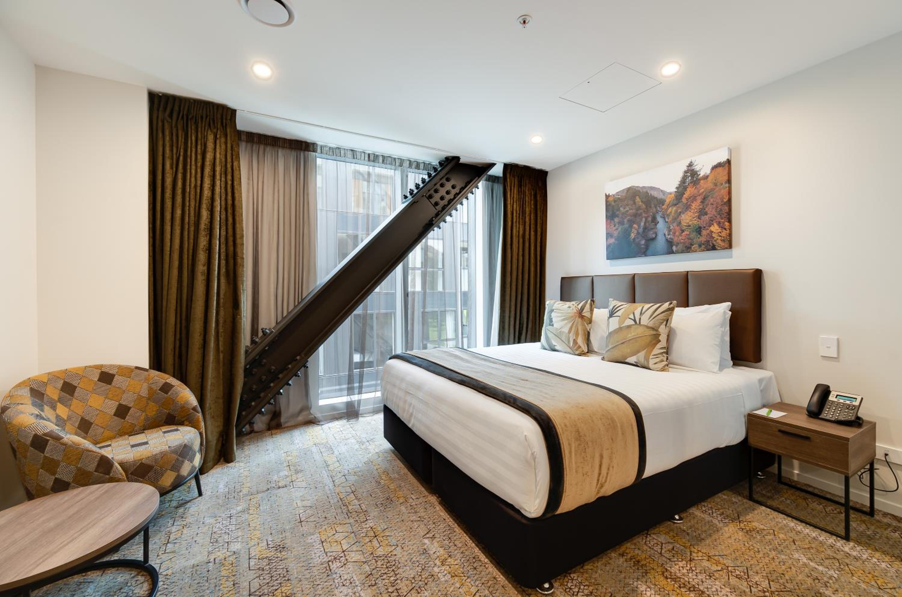 Studio Apartment - Photo 14