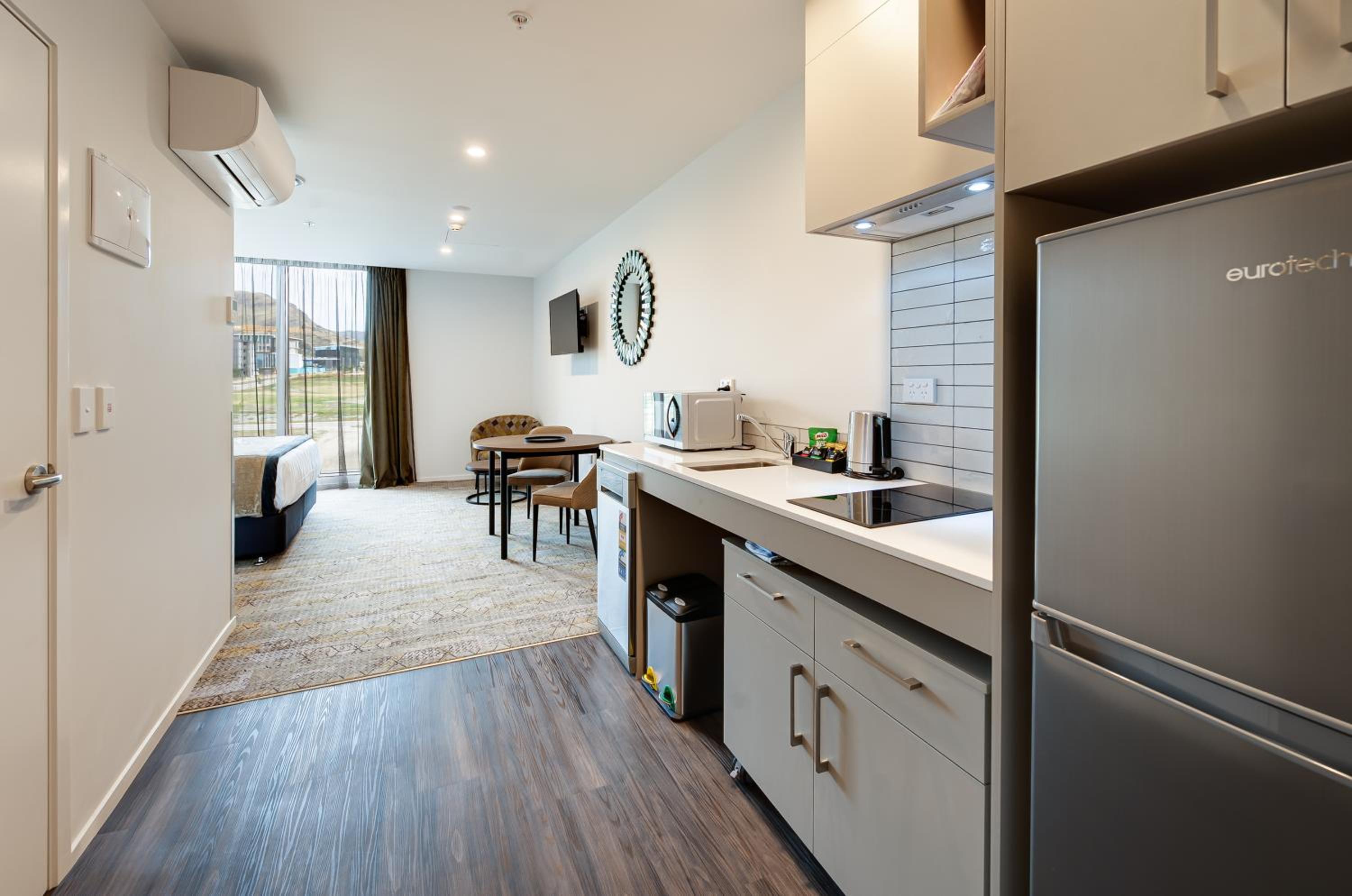 Studio Apartment - Accessible - Photo 1