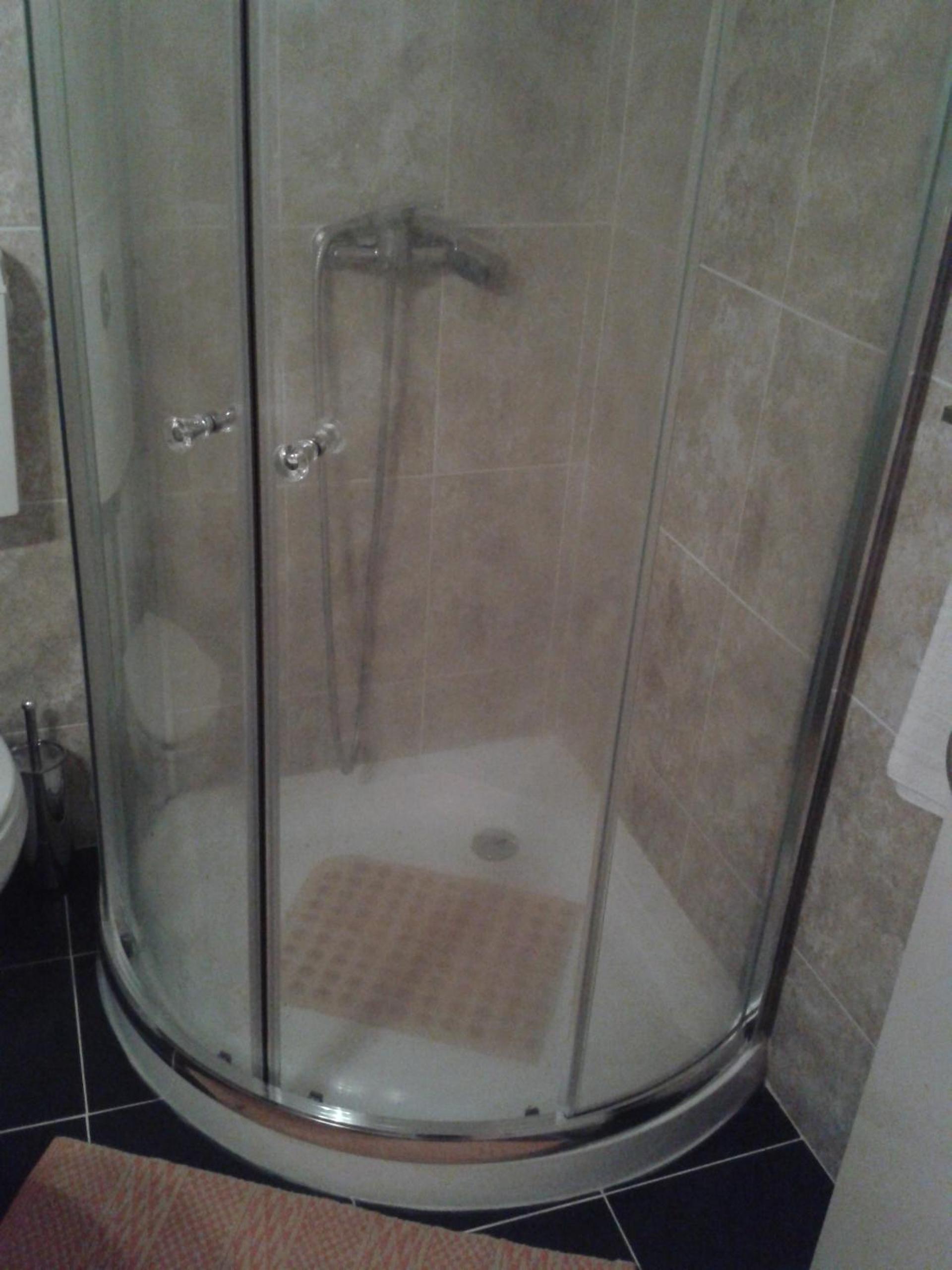 Double or Twin Room - Photo 3