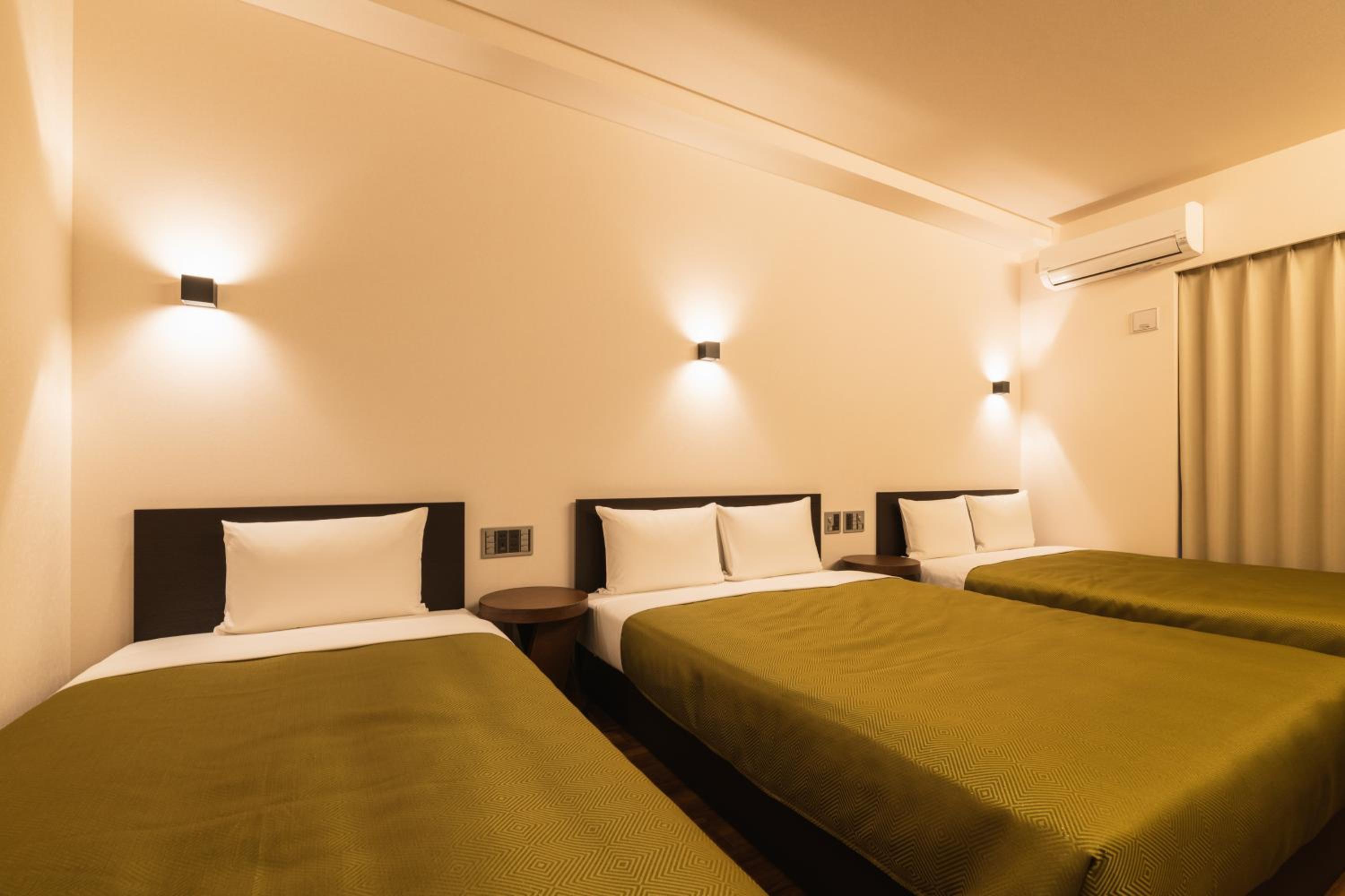 Standard Triple Room - Photo 1