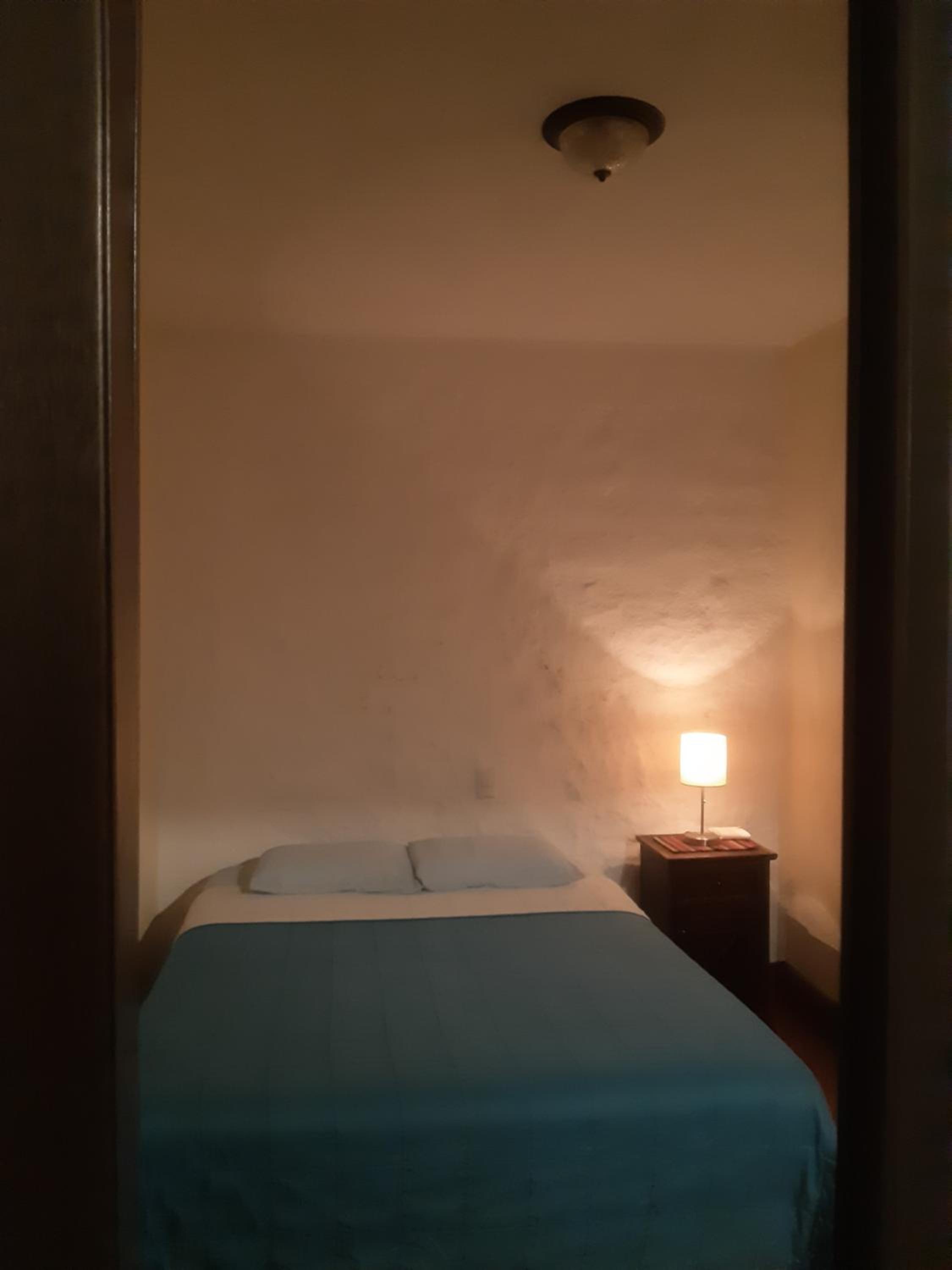 Double Room with Shared Bathroom photo 3
