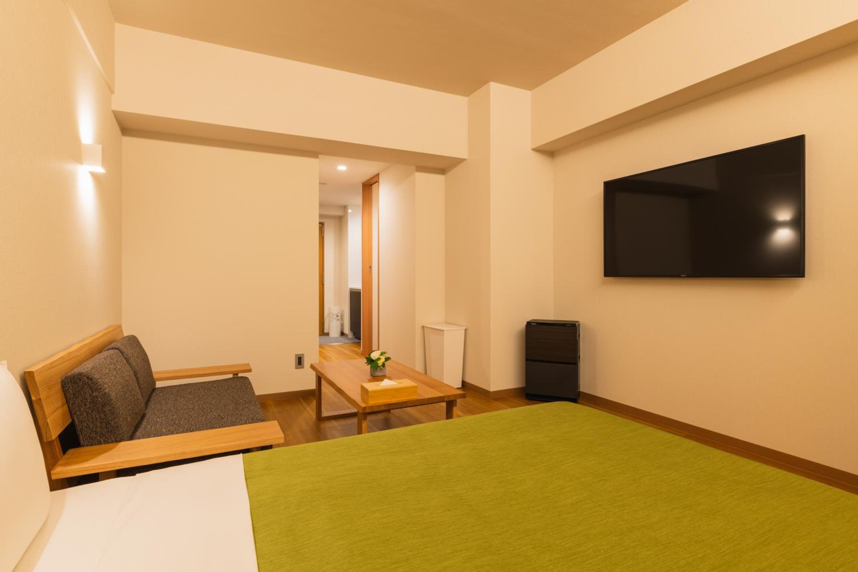 Standard Twin Room - Photo 20
