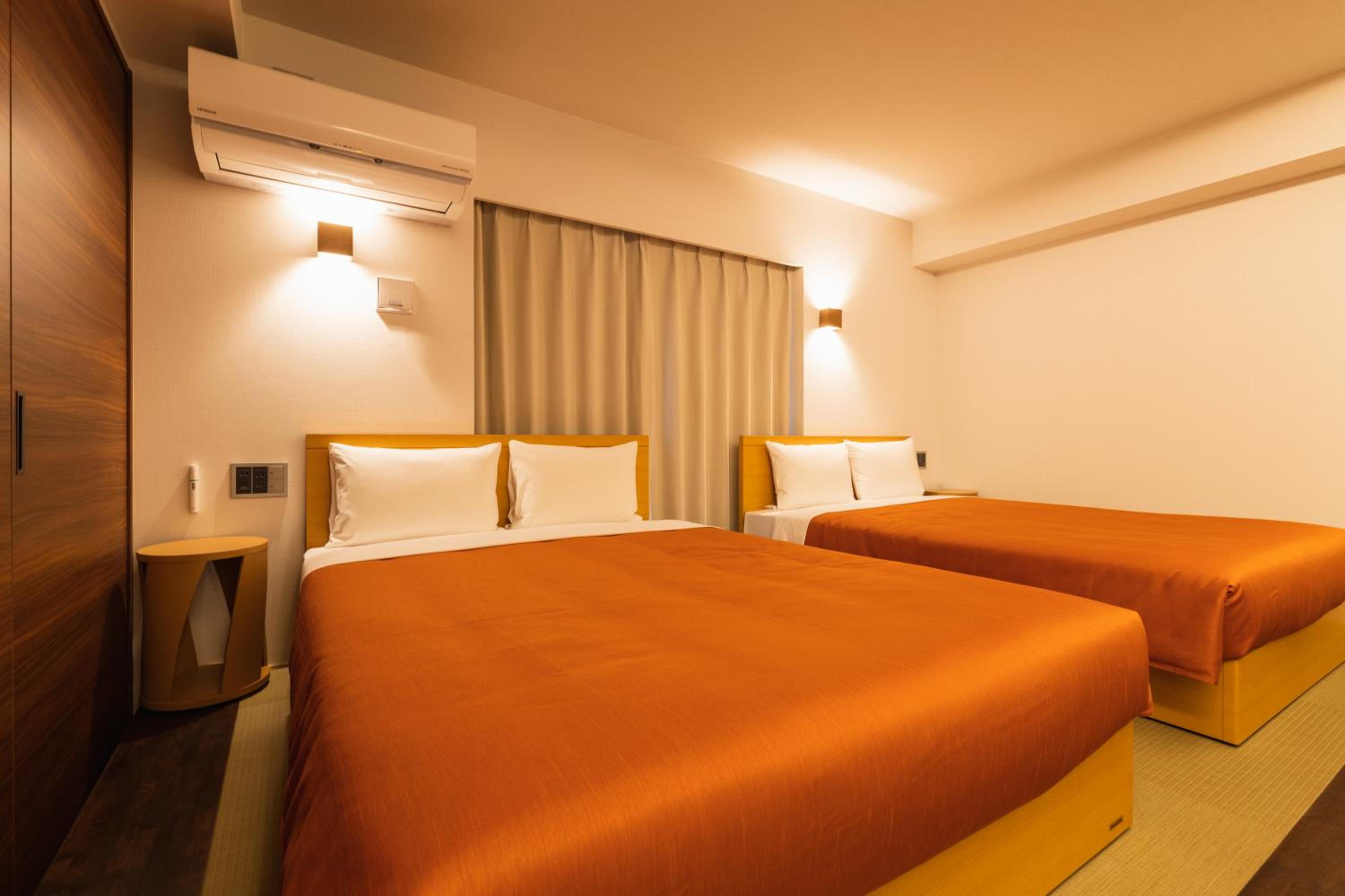 Deluxe Suite - Photo 23