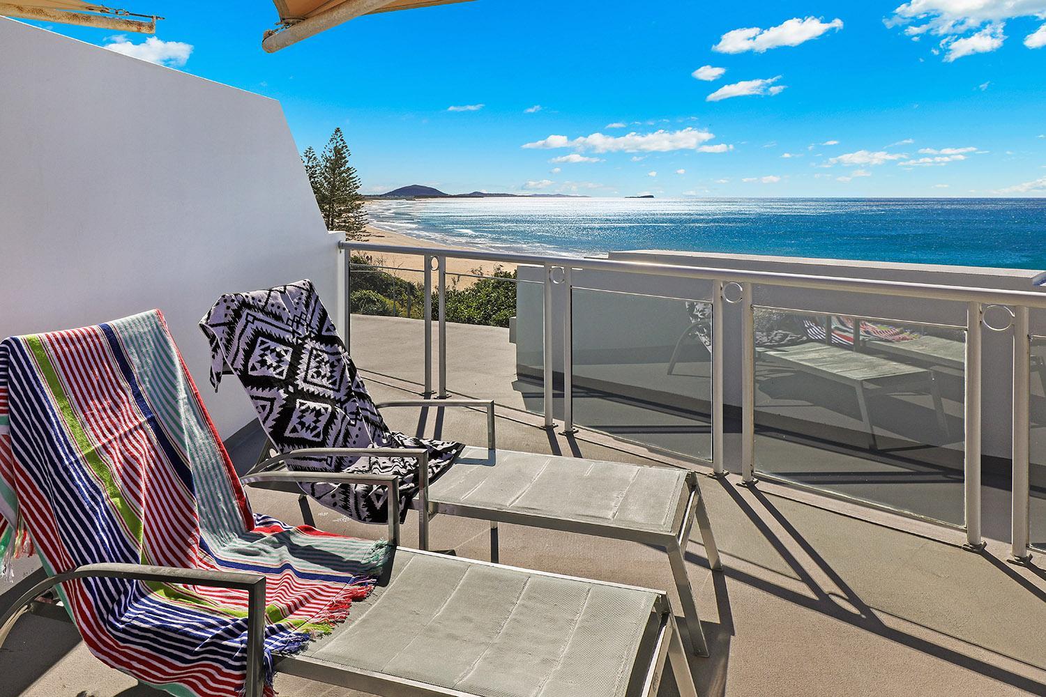 Three Bedroom Apartment with Ocean View  photo 3