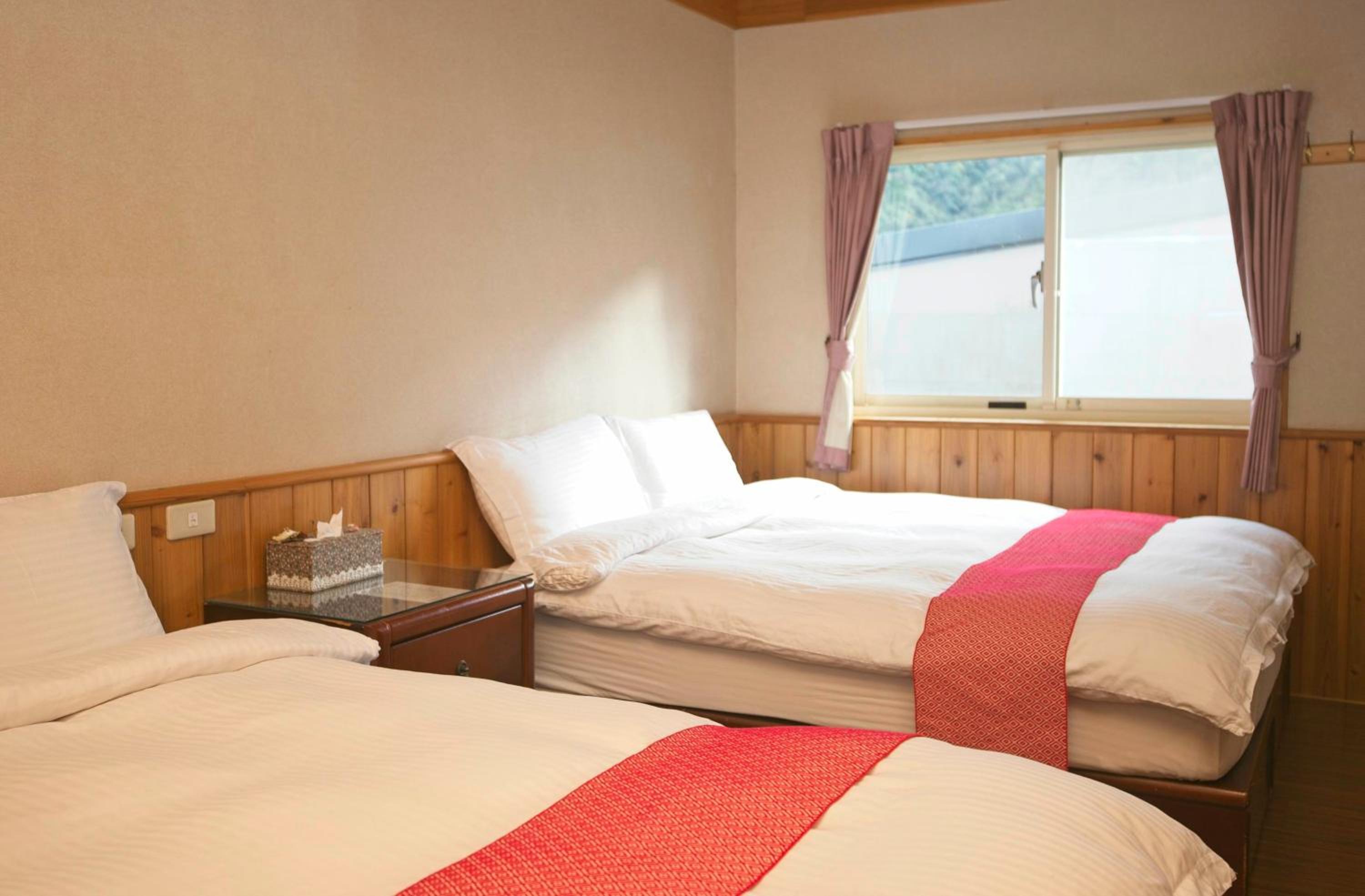 Triple Room with Private Bathroom photo 3