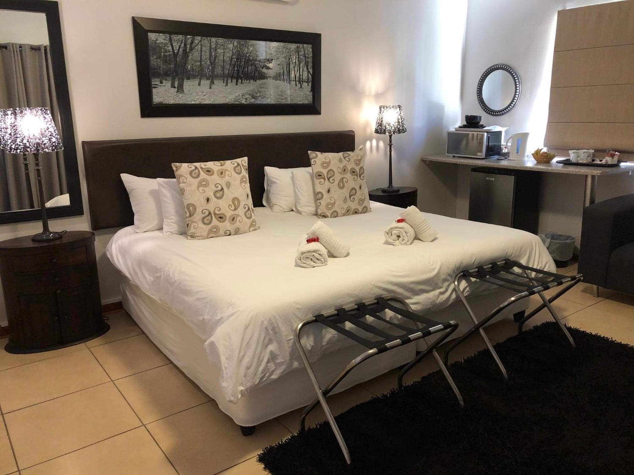 Standard King Room