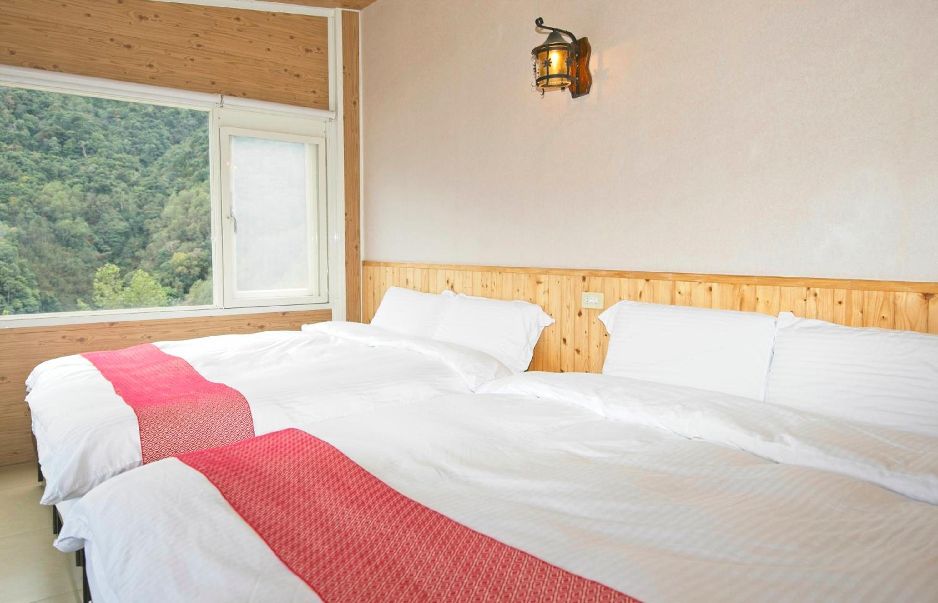 Quadruple Room with View photo 2