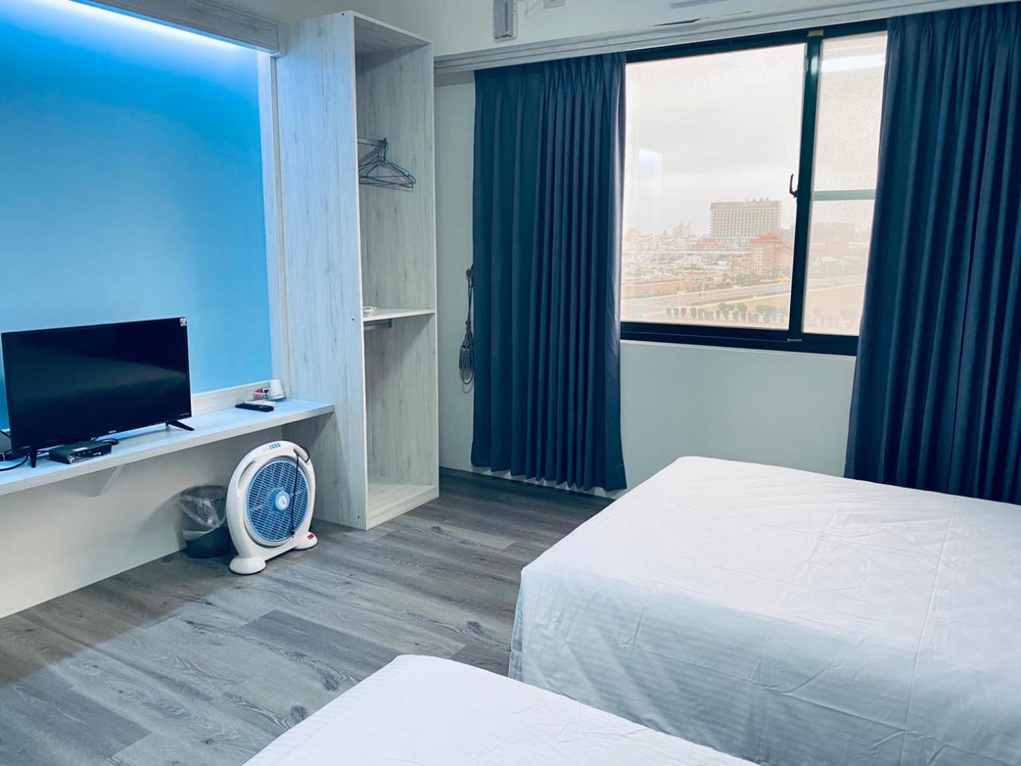 Quadruple Room with Sea View photo 3