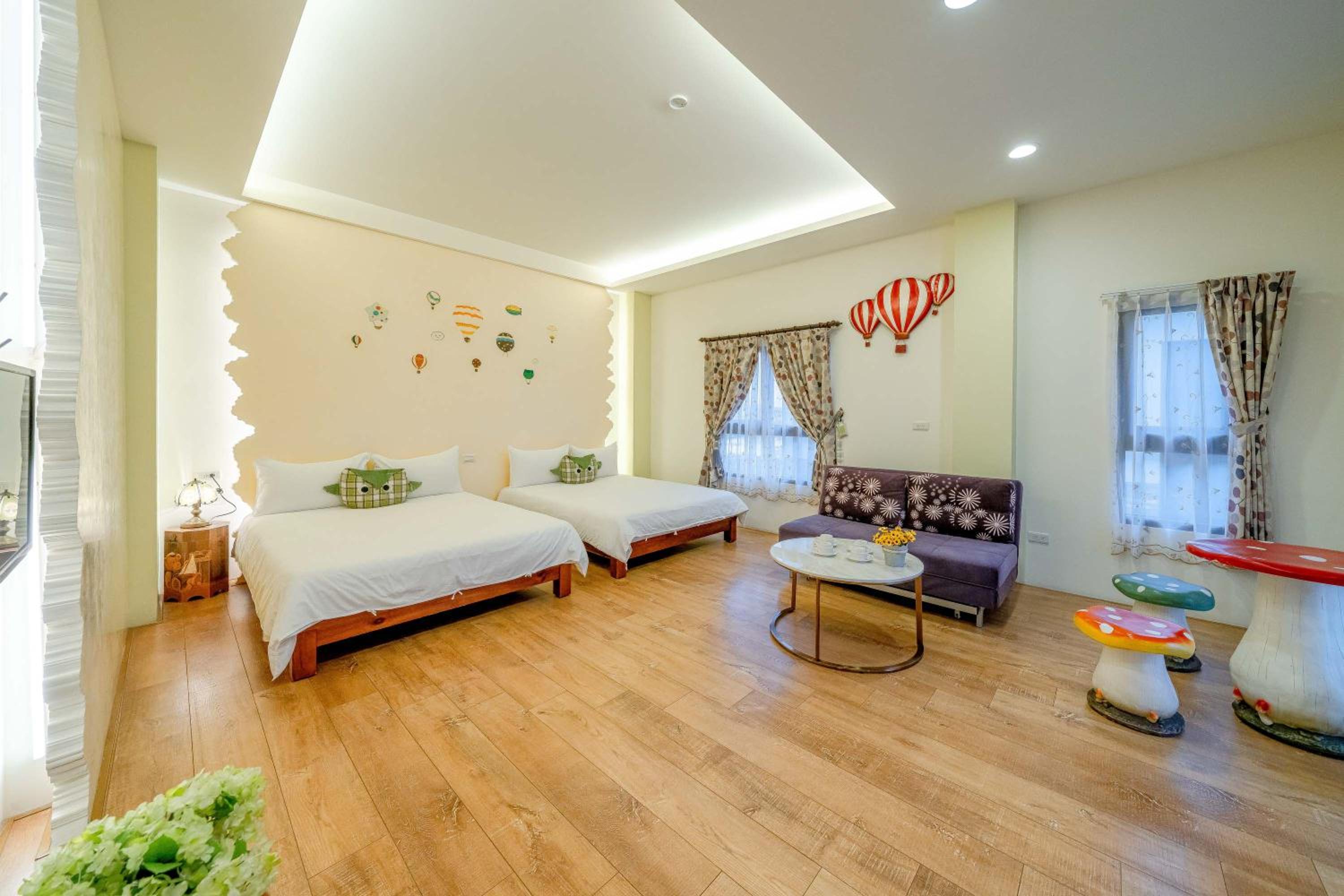 Standard Quadruple Room - Photo 4