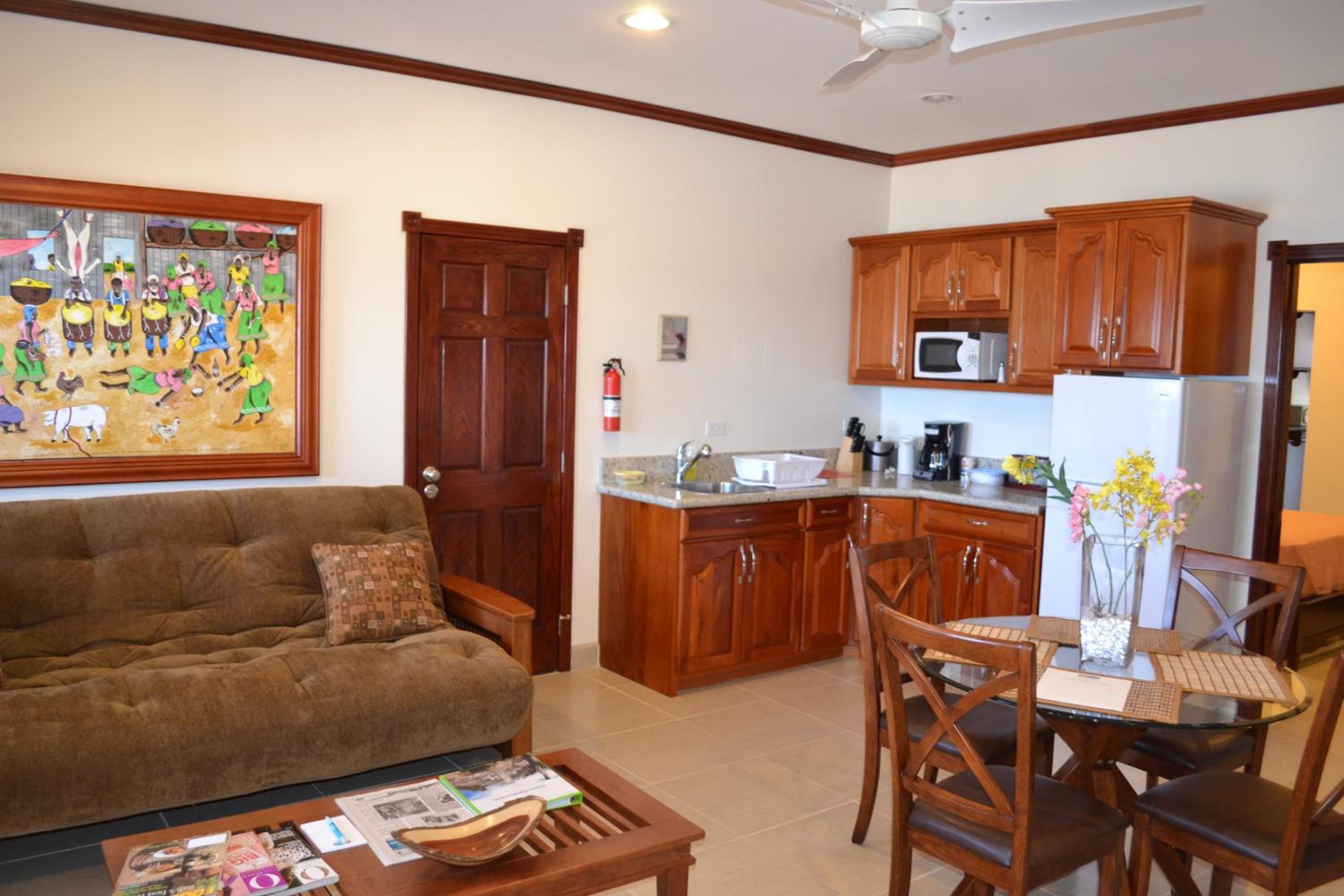 One Bedroom Suite Ocean Front photo 3