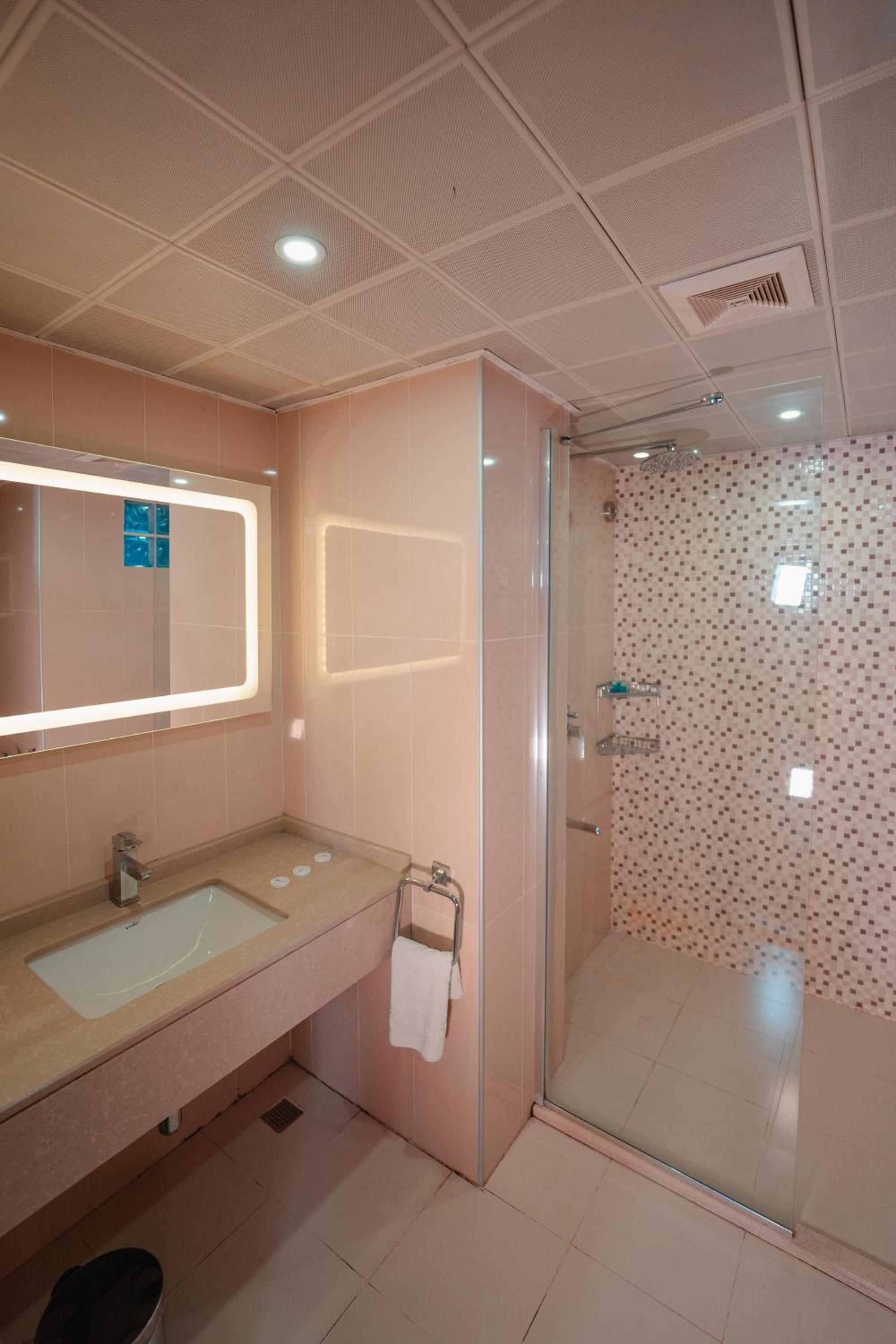 Double Room - Photo 3