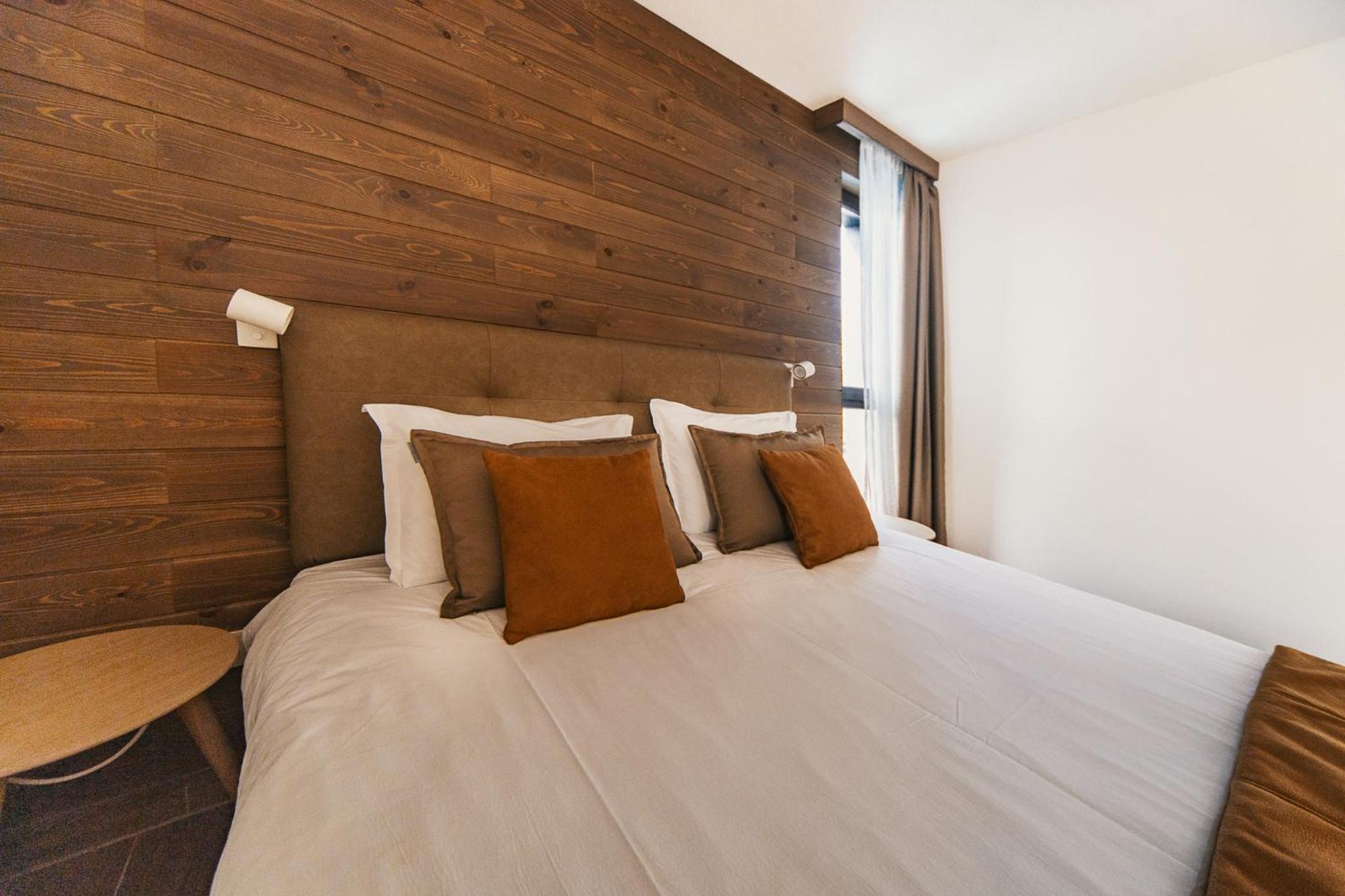 Double Room - Photo 7