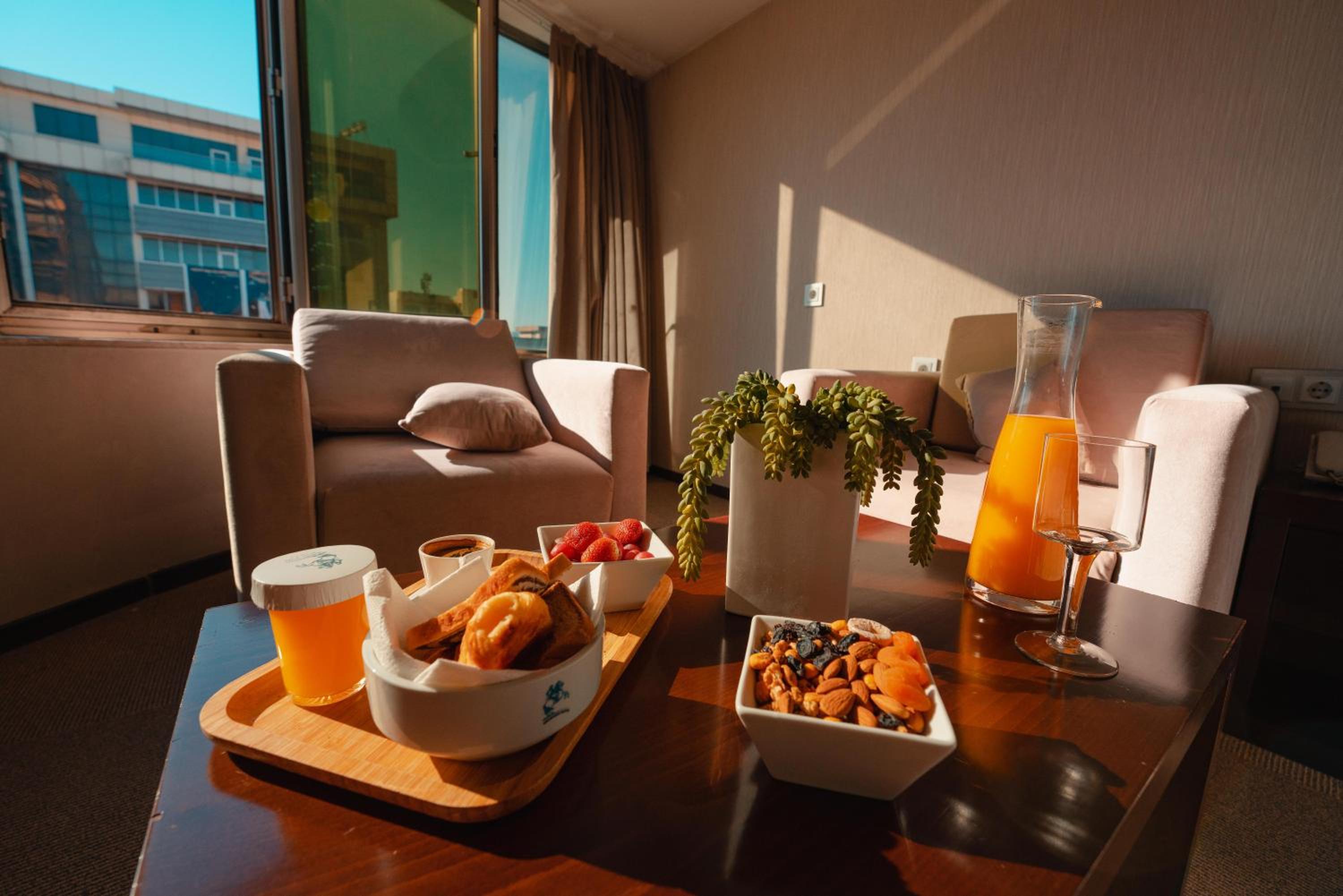 Double Room with City View photo 3