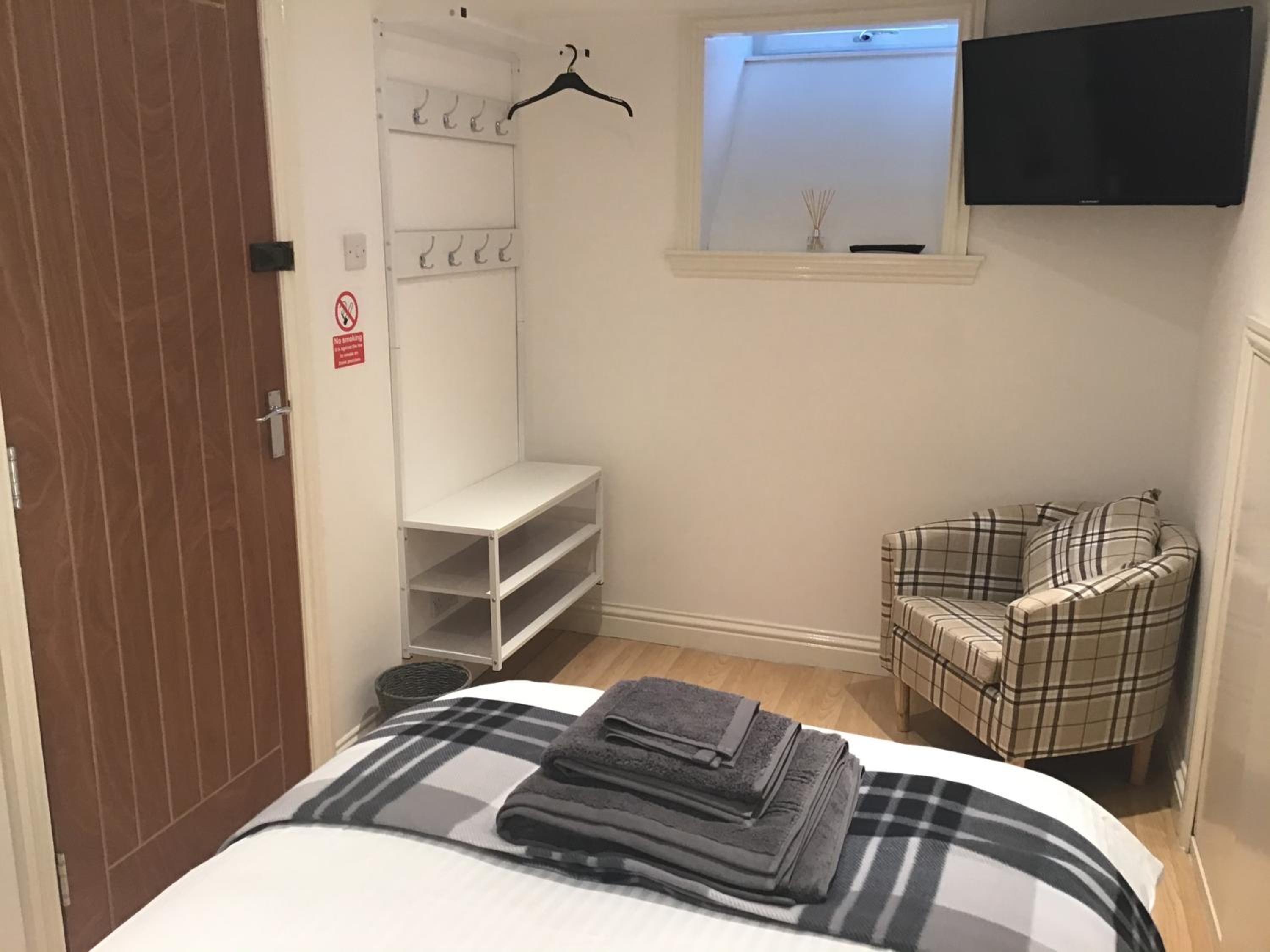 Single Room photo 2