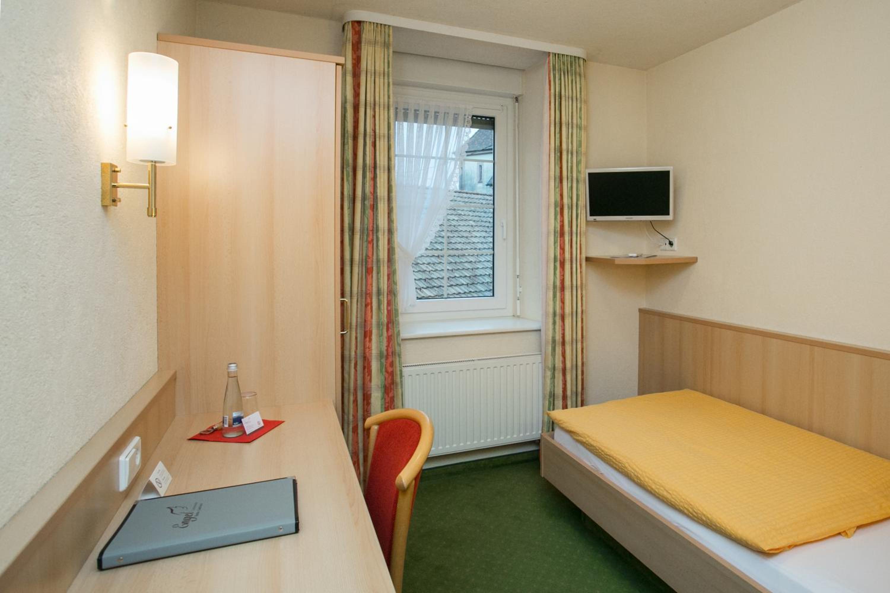 Standard Single Room